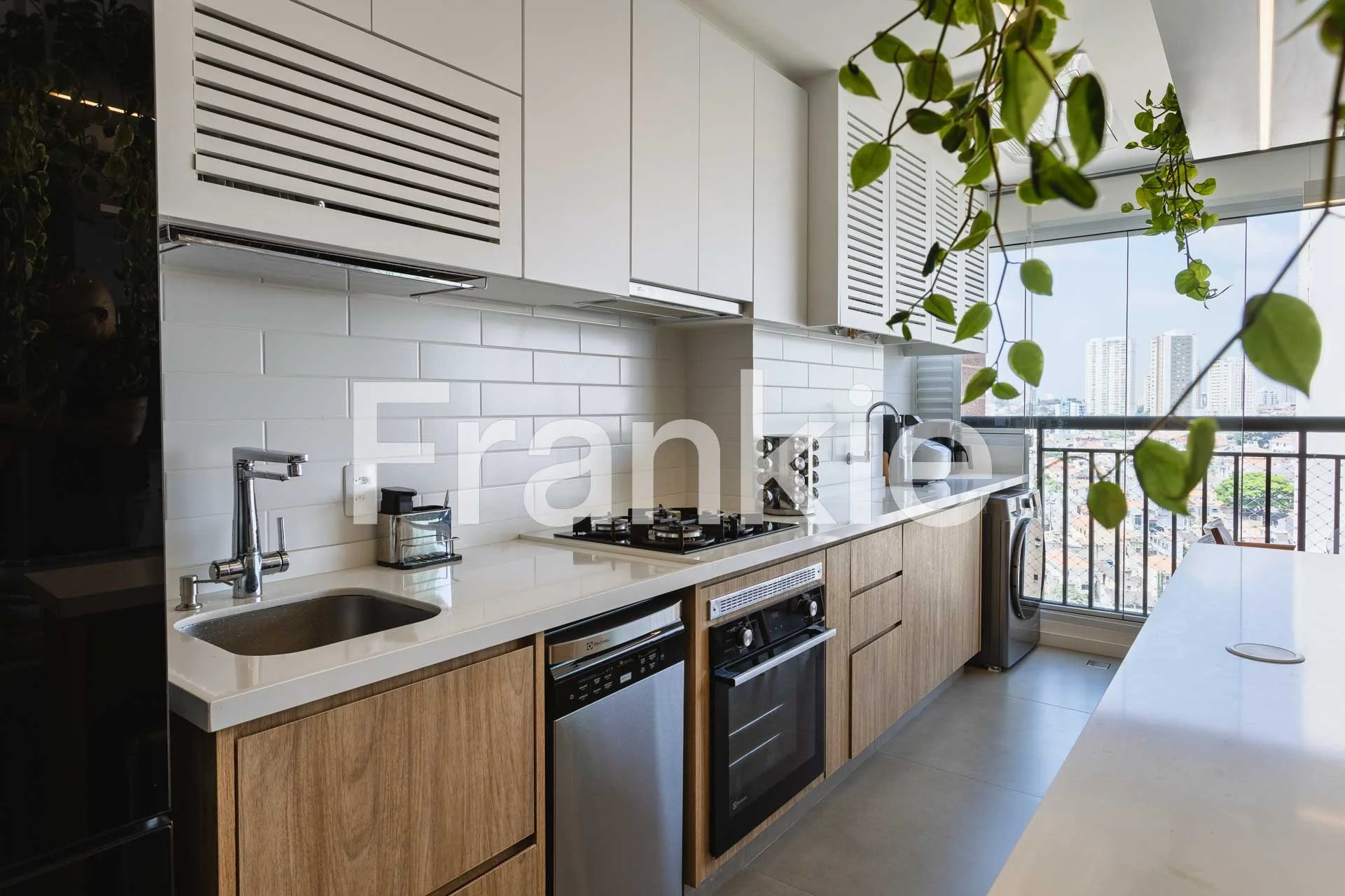 FRK130 - APARTAMENTO NO IPIRANGA-101.jpg