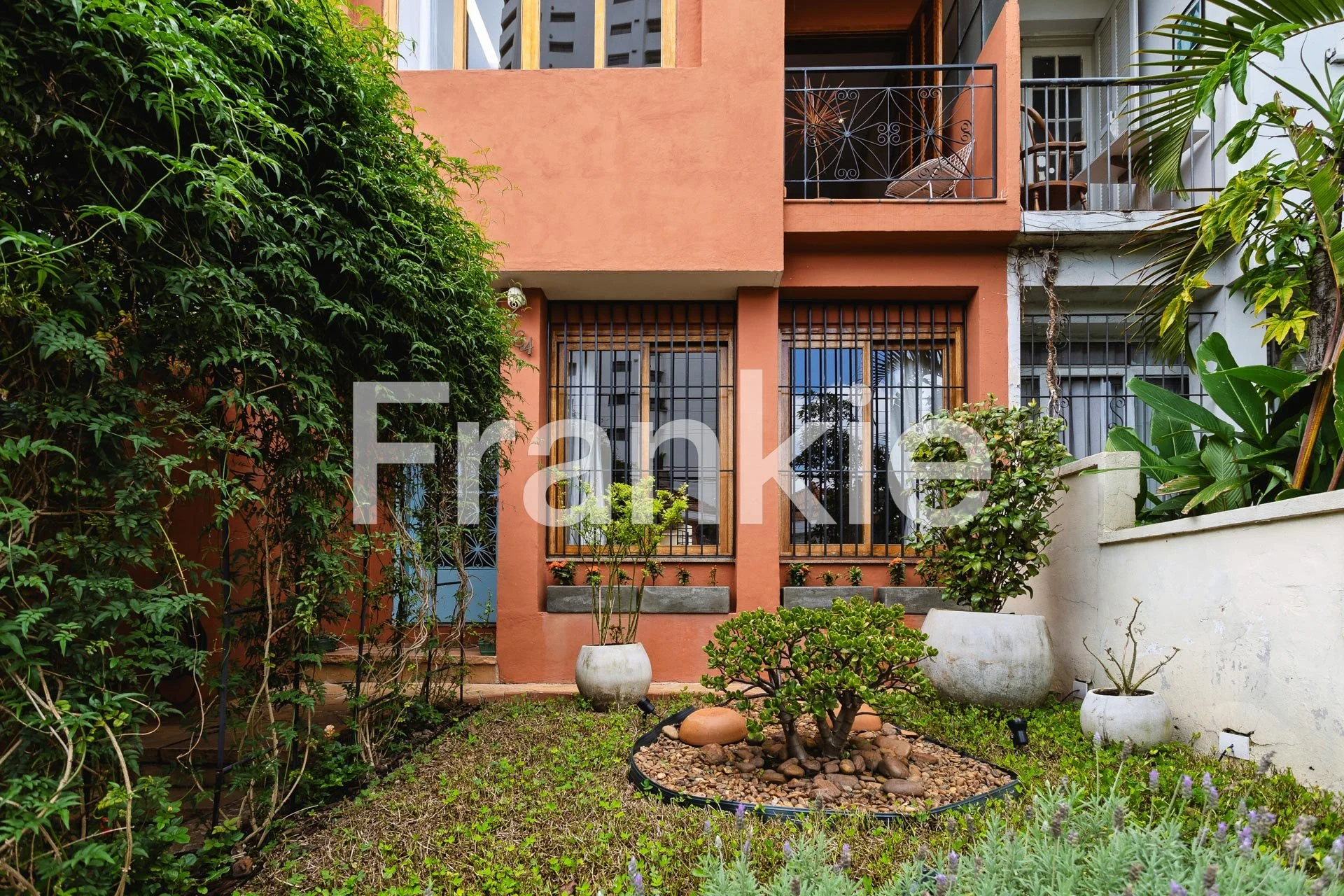 FRK147 - CASA NO CAMBUCI-108.jpg