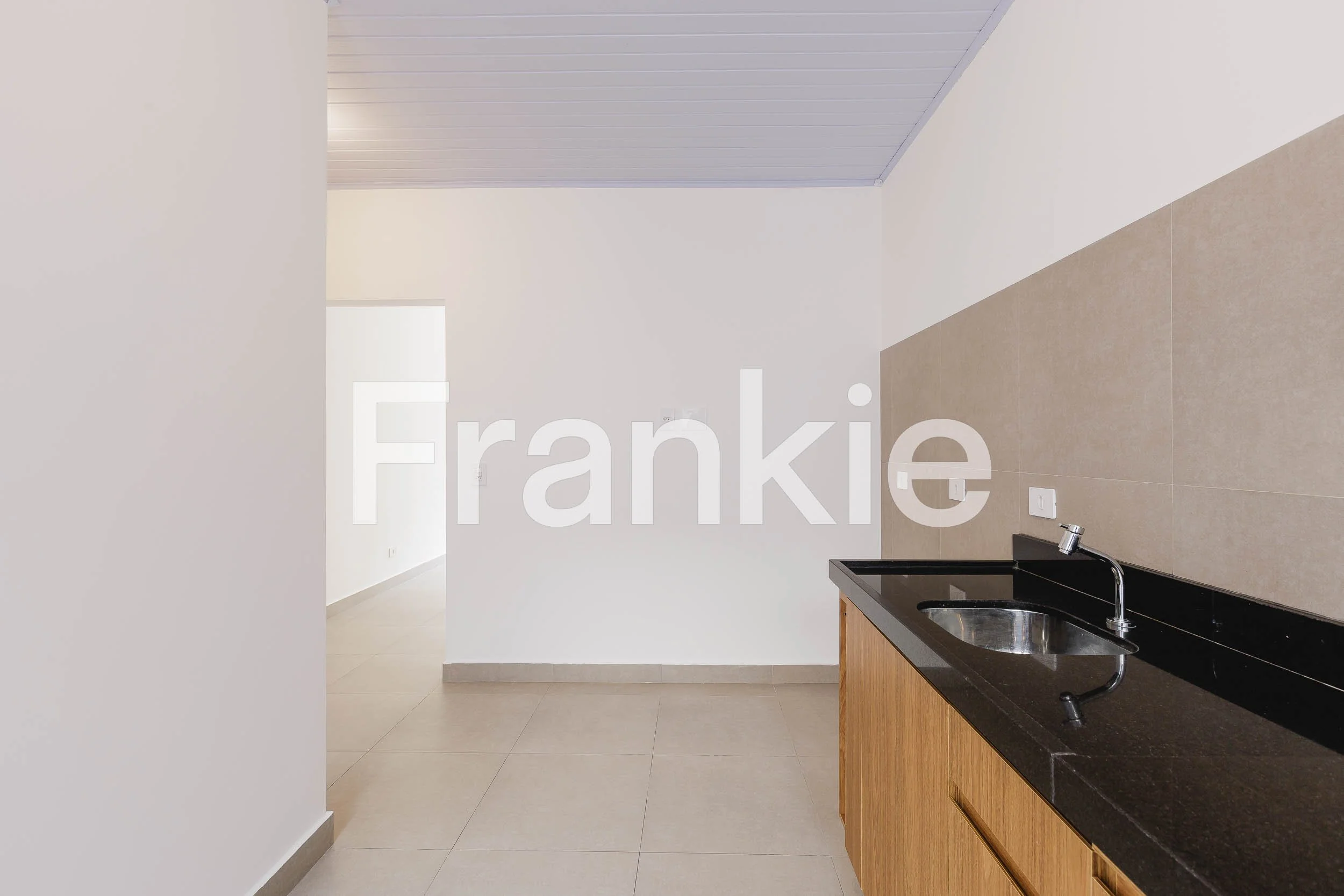 FRK53 - CASA DE VILA NO IPIRANGA SP-22.jpg