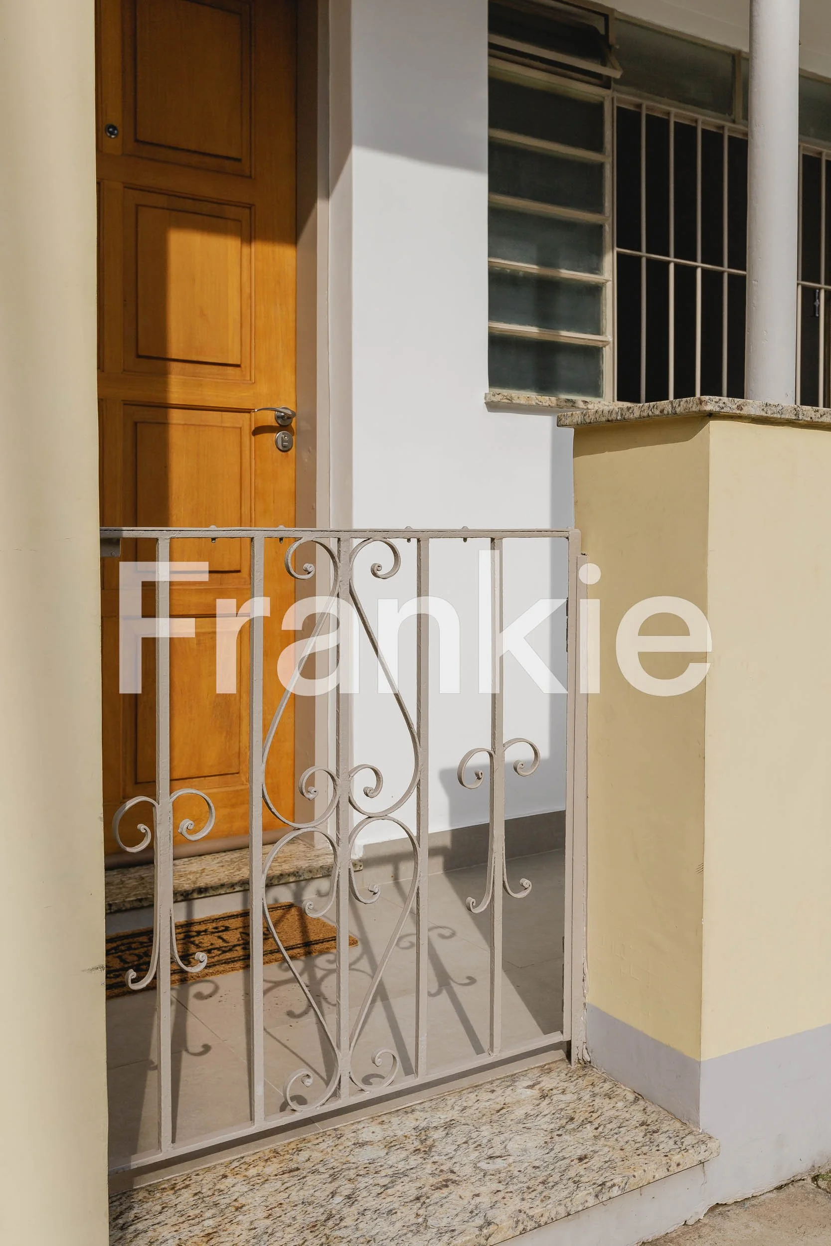 FRK53 - CASA DE VILA NO IPIRANGA SP-01.jpg