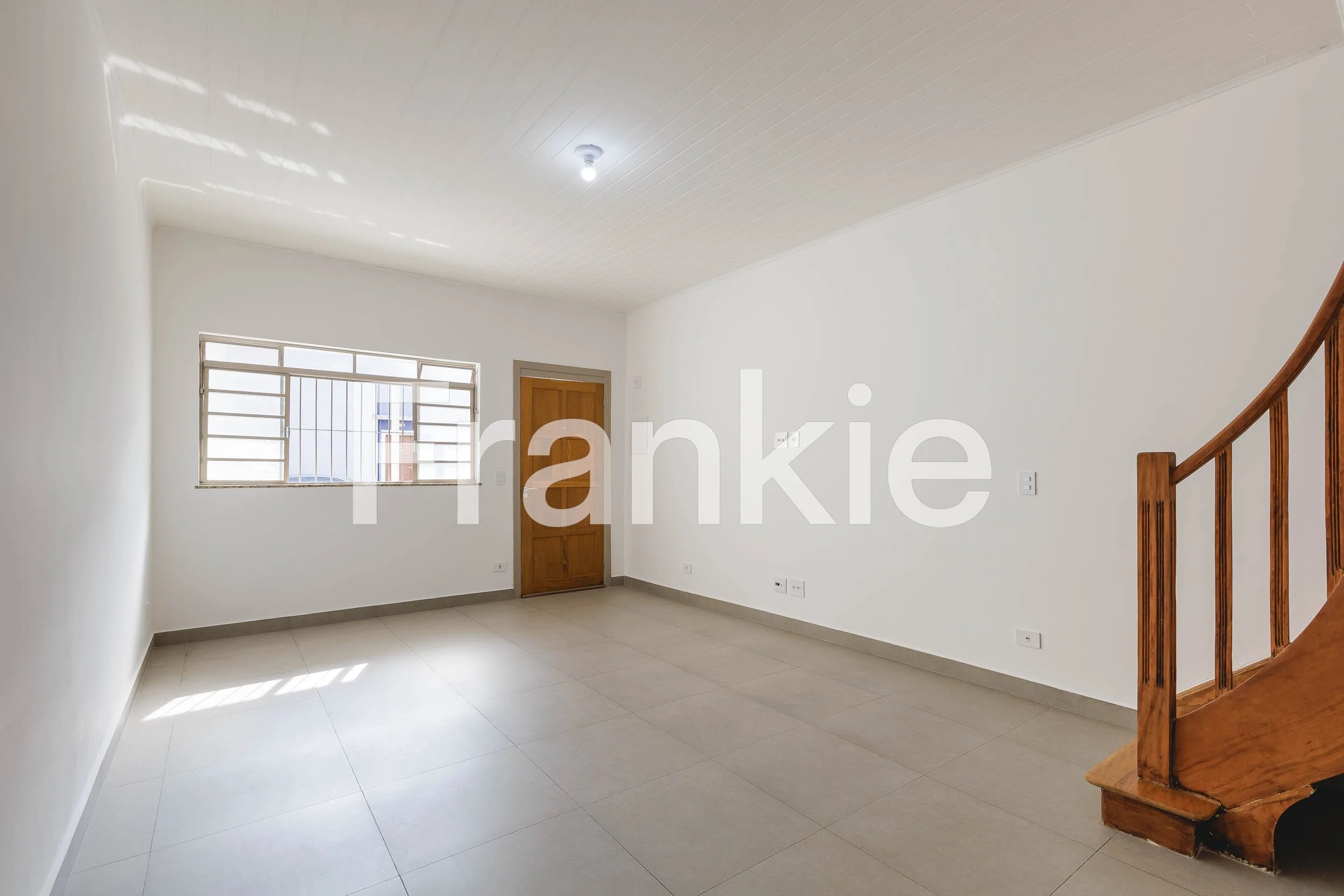 FRK53 - CASA DE VILA NO IPIRANGA SP-15.jpg