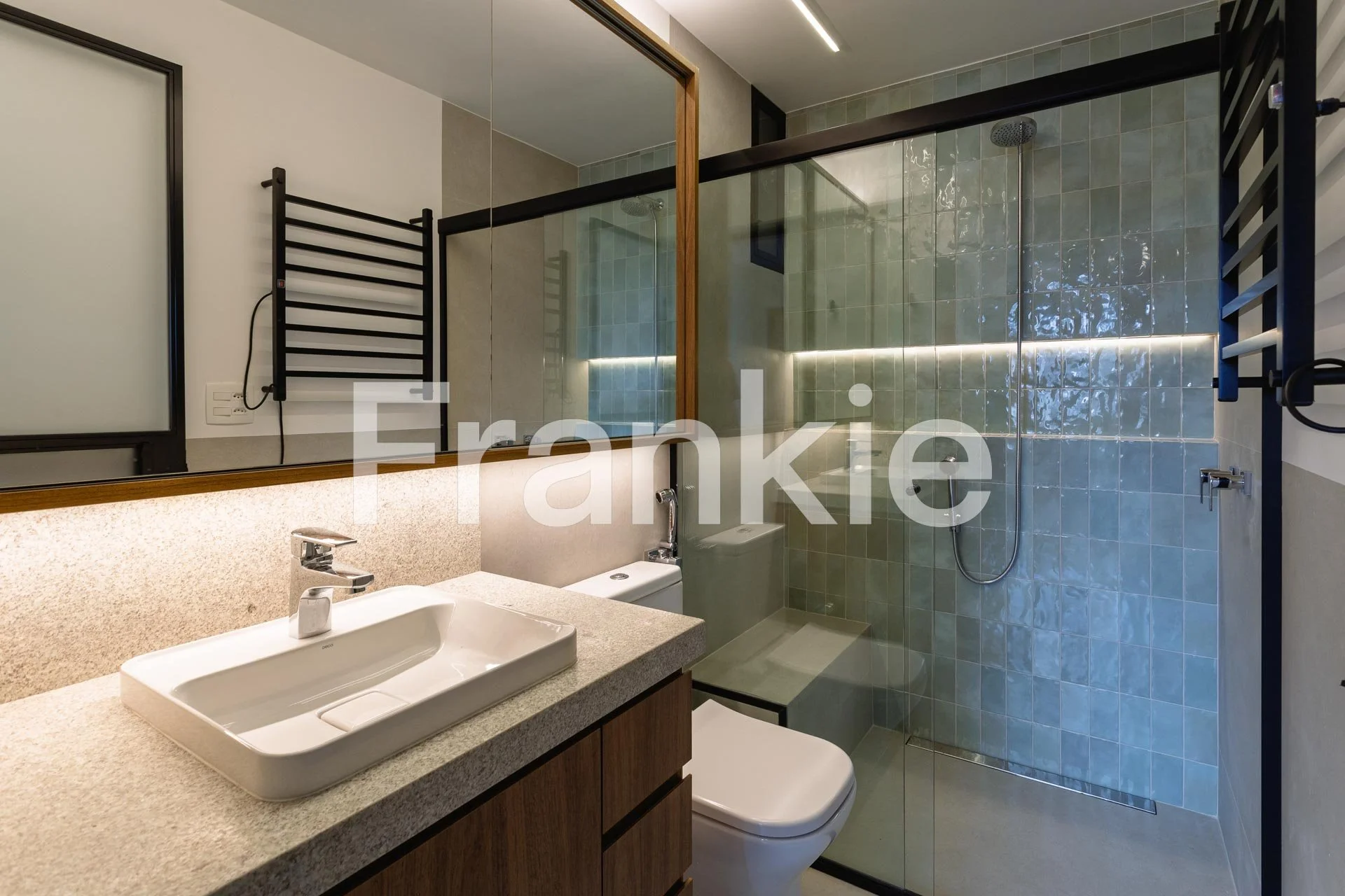 FRK145 - APTO A VENDA NA VILA MARIANA-84.jpg