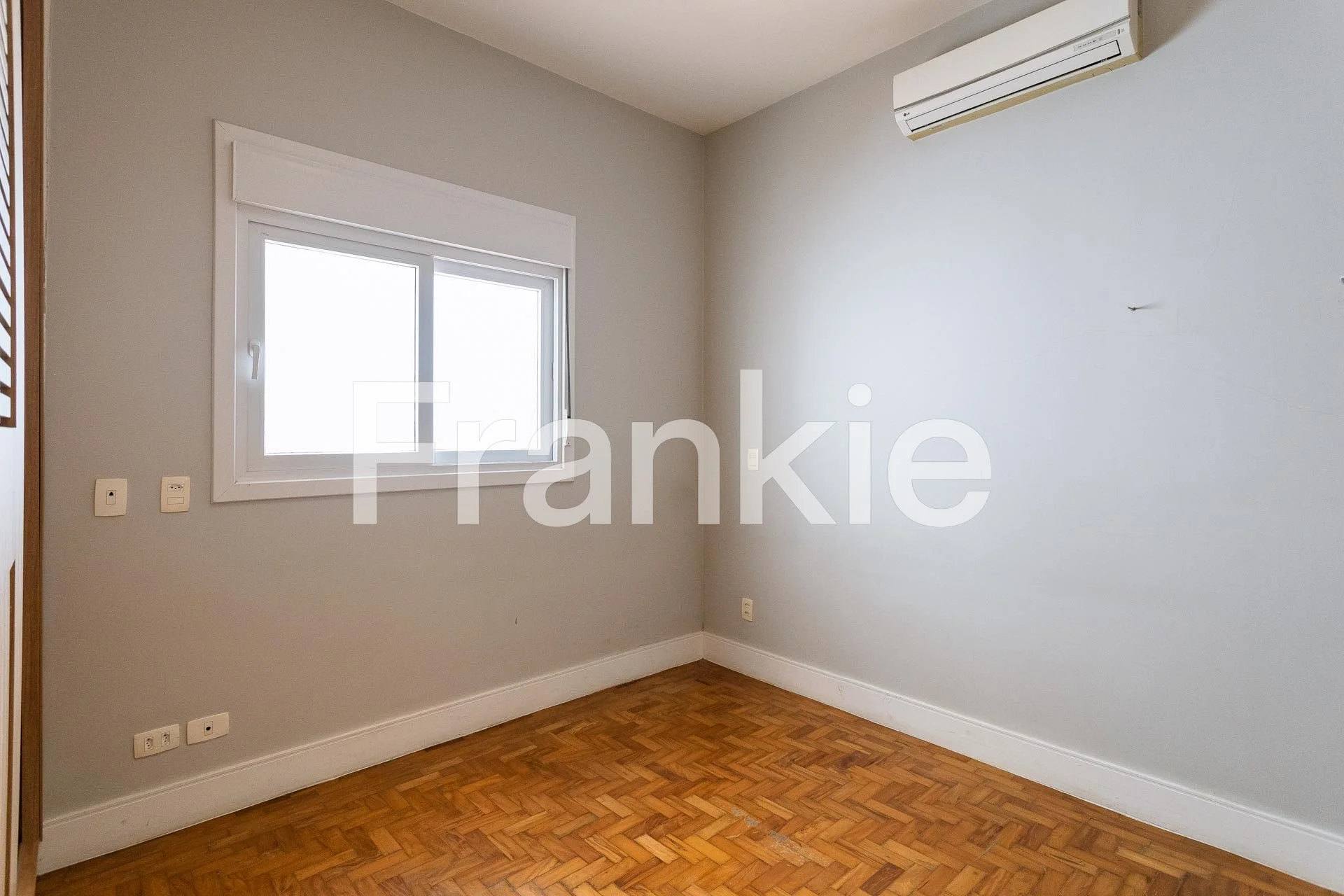 FRK136 - APARTAMENTO A VENDA NA CHACARA KLABIN-210.jpg