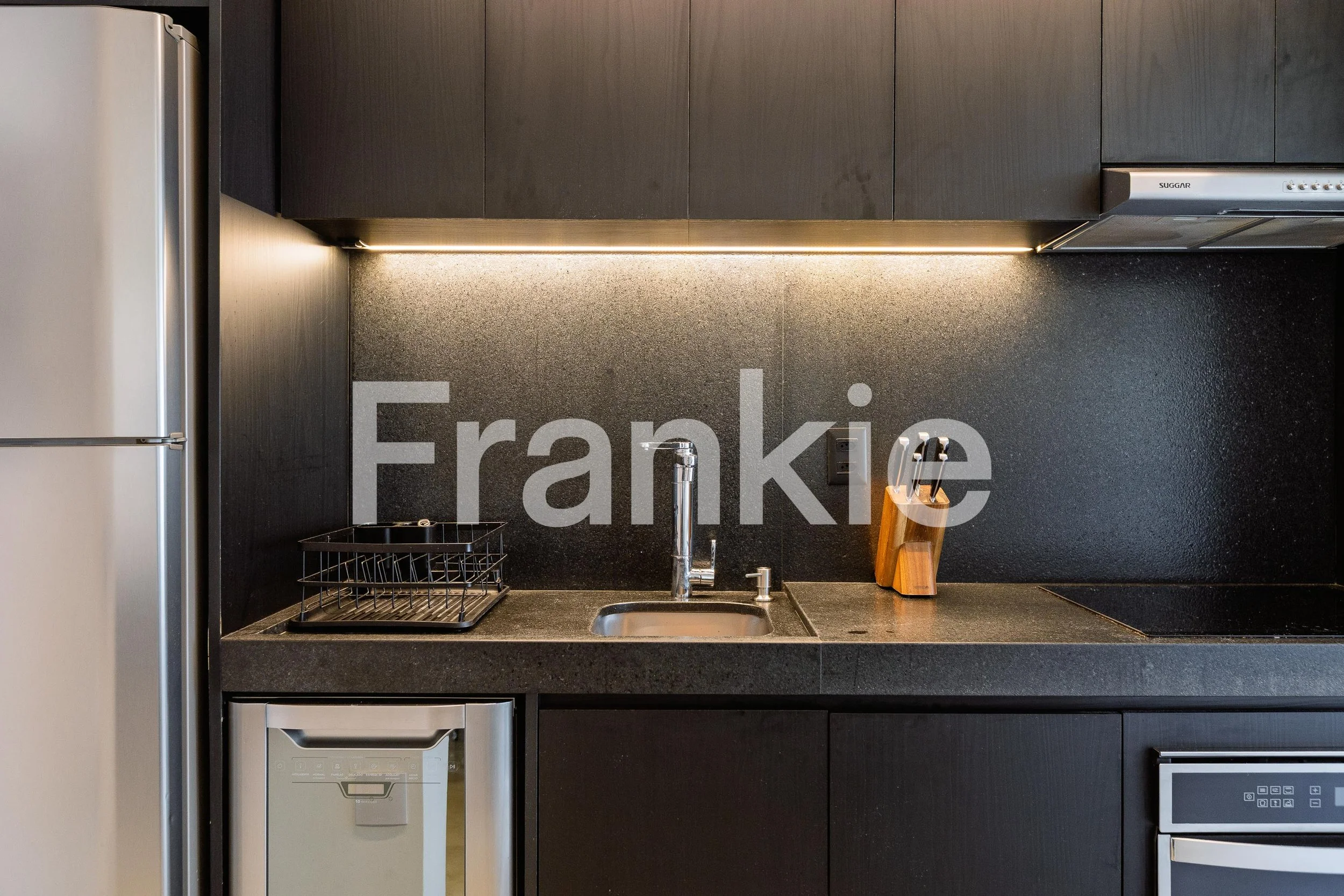 FRK168 - APARTAMENTO A VENDA NO CENTRO-42.jpg