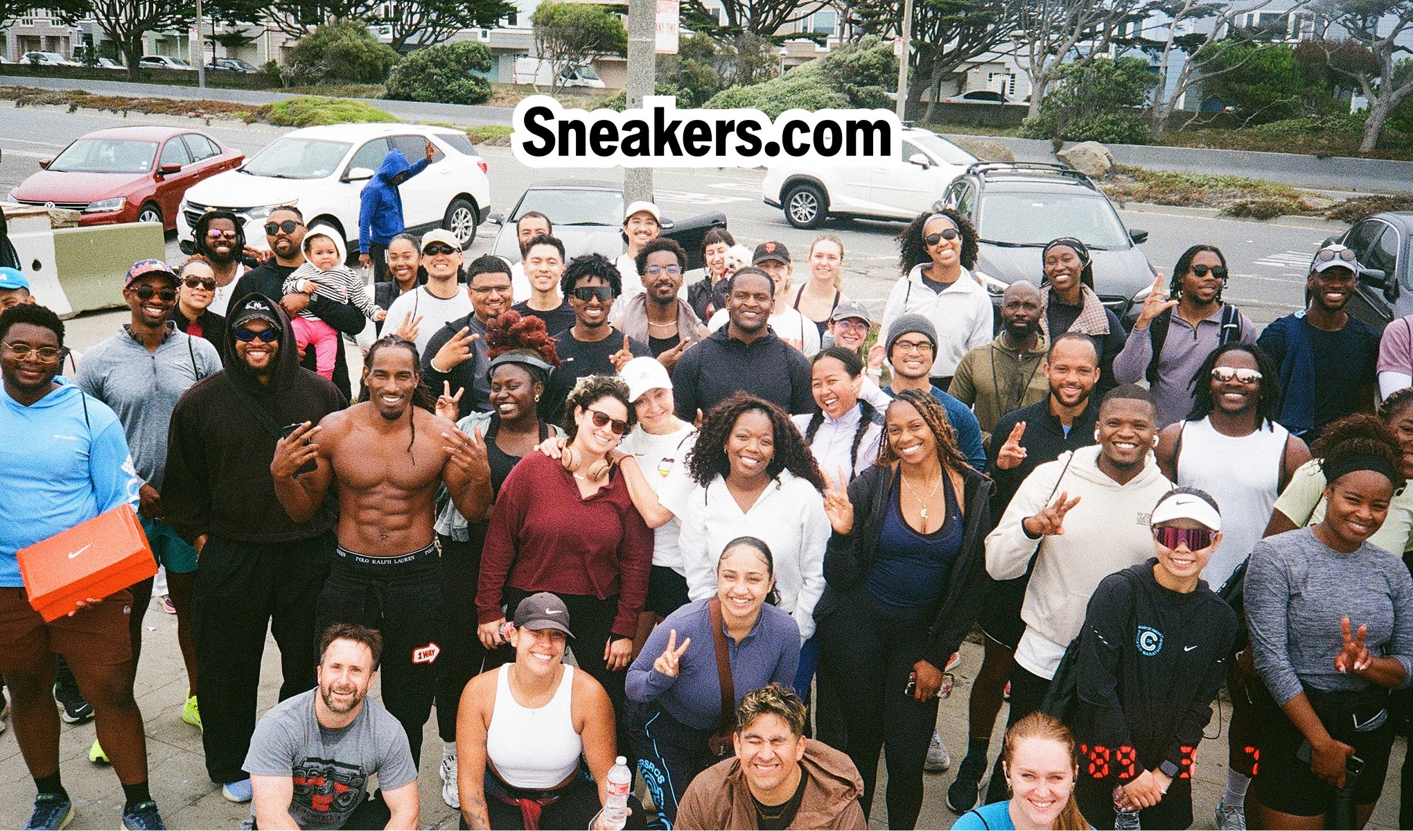 Sneakers.com.jpg