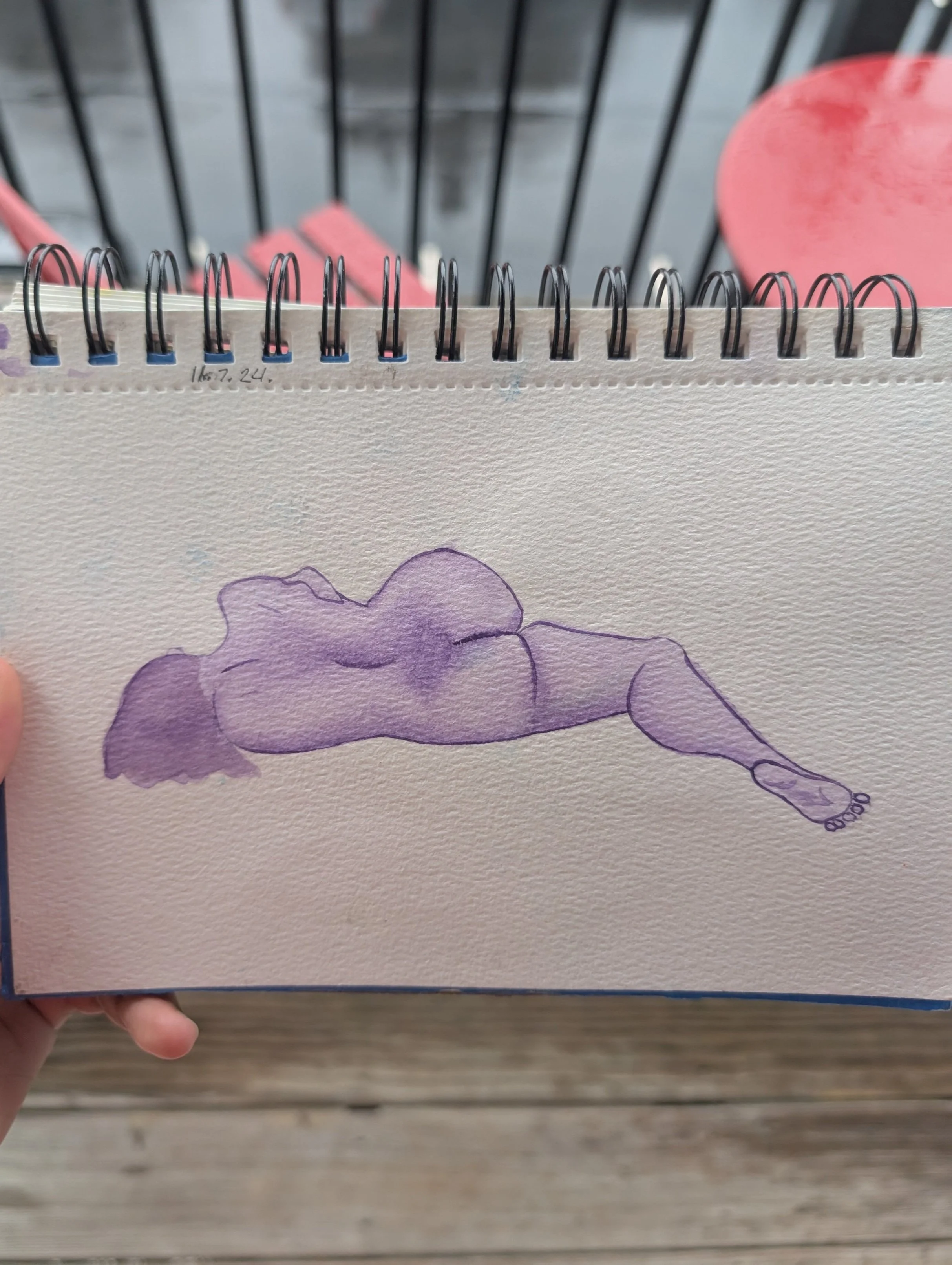 figure portrait back purple.jpg