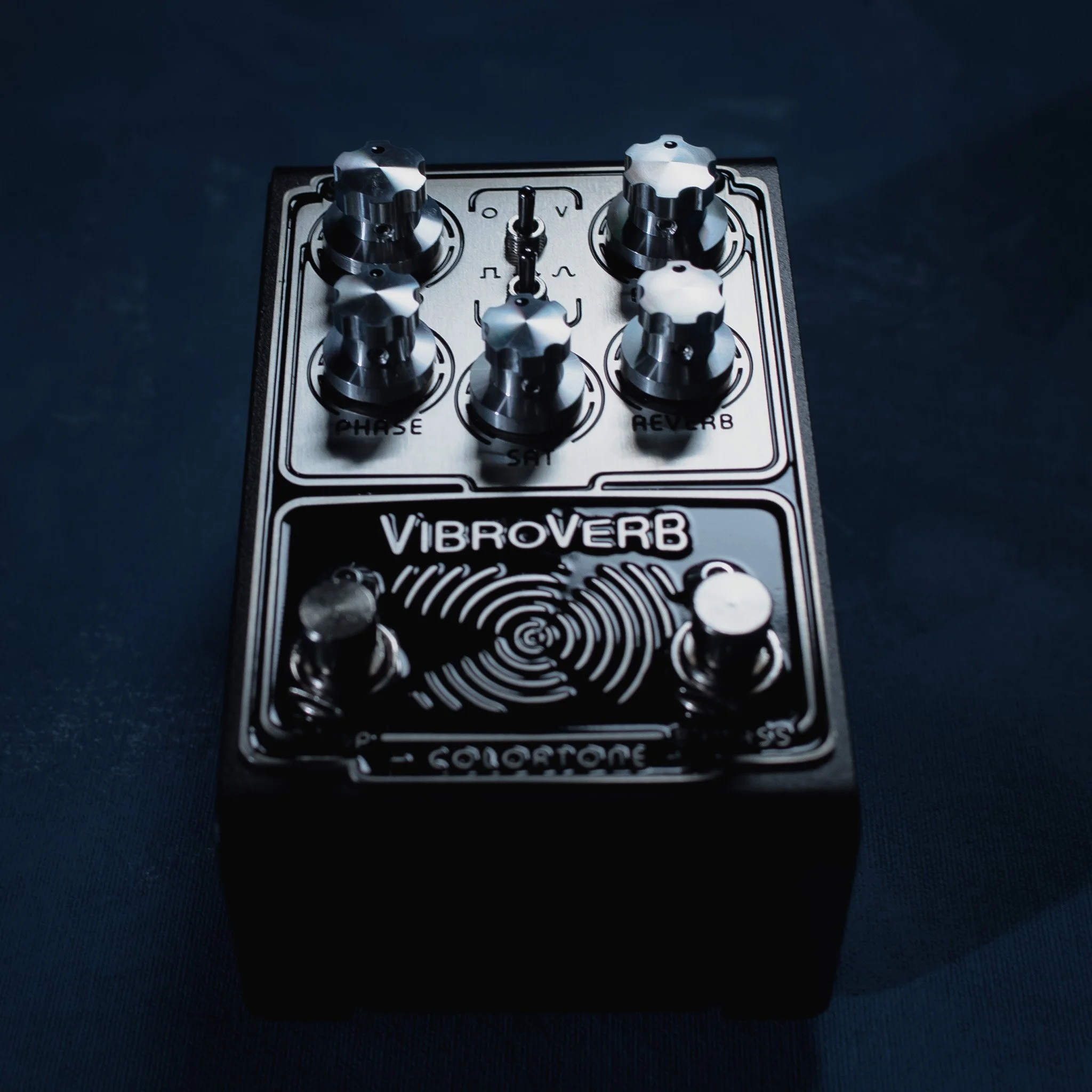 Colortone VibroVerb stereo modulation