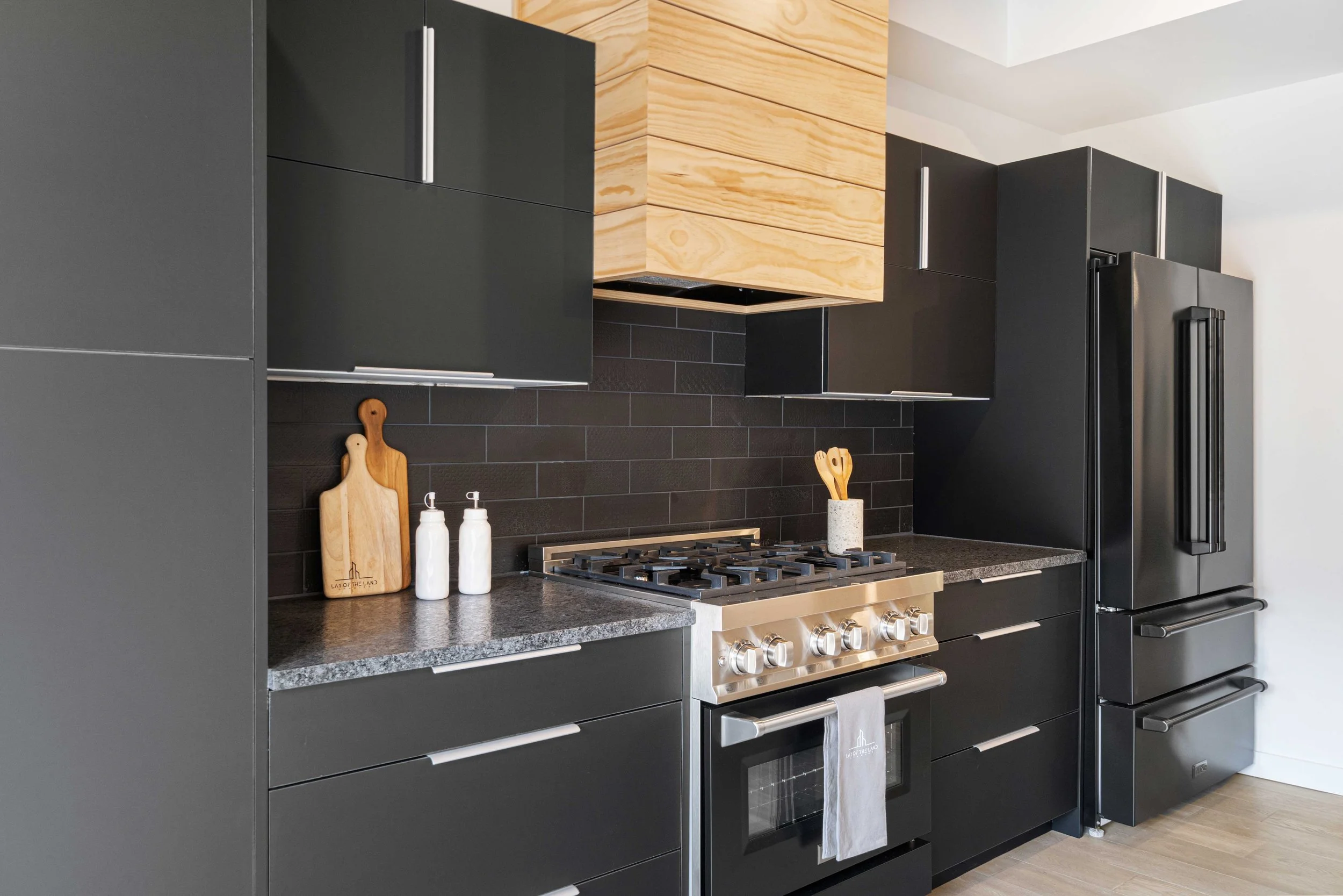 1114 Park Square-18.jpg