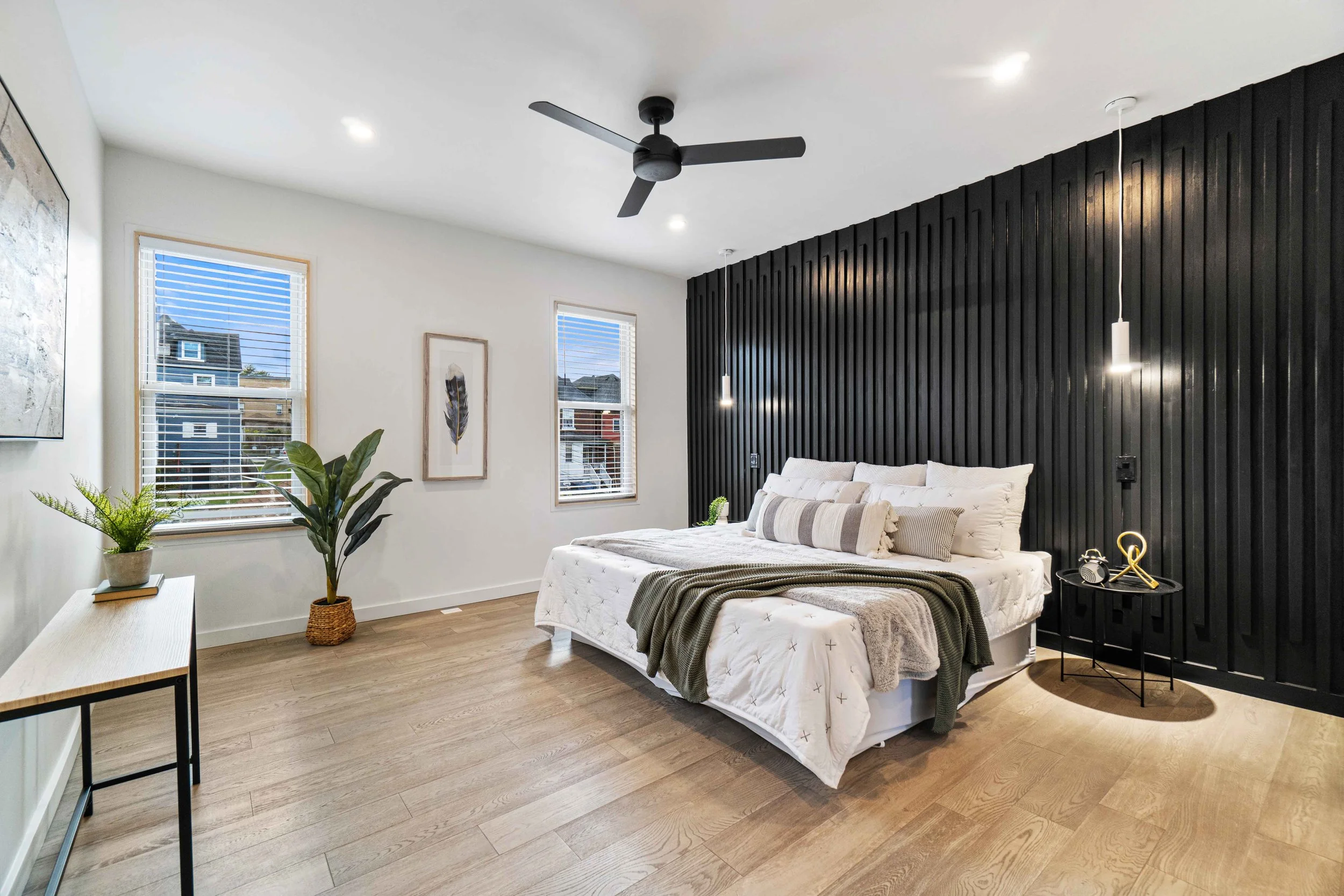 1114 Park Square-23.jpg