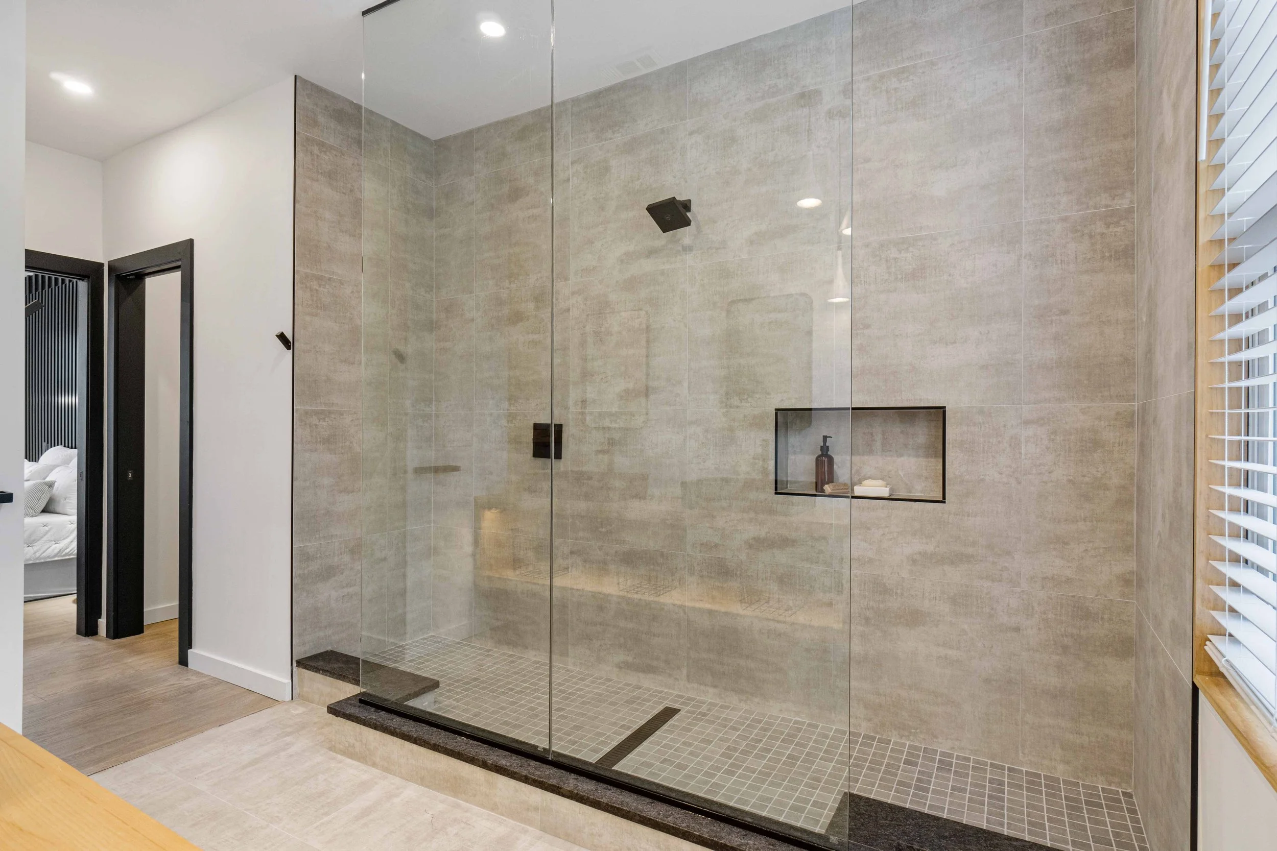 1114 Park Square-27.jpg