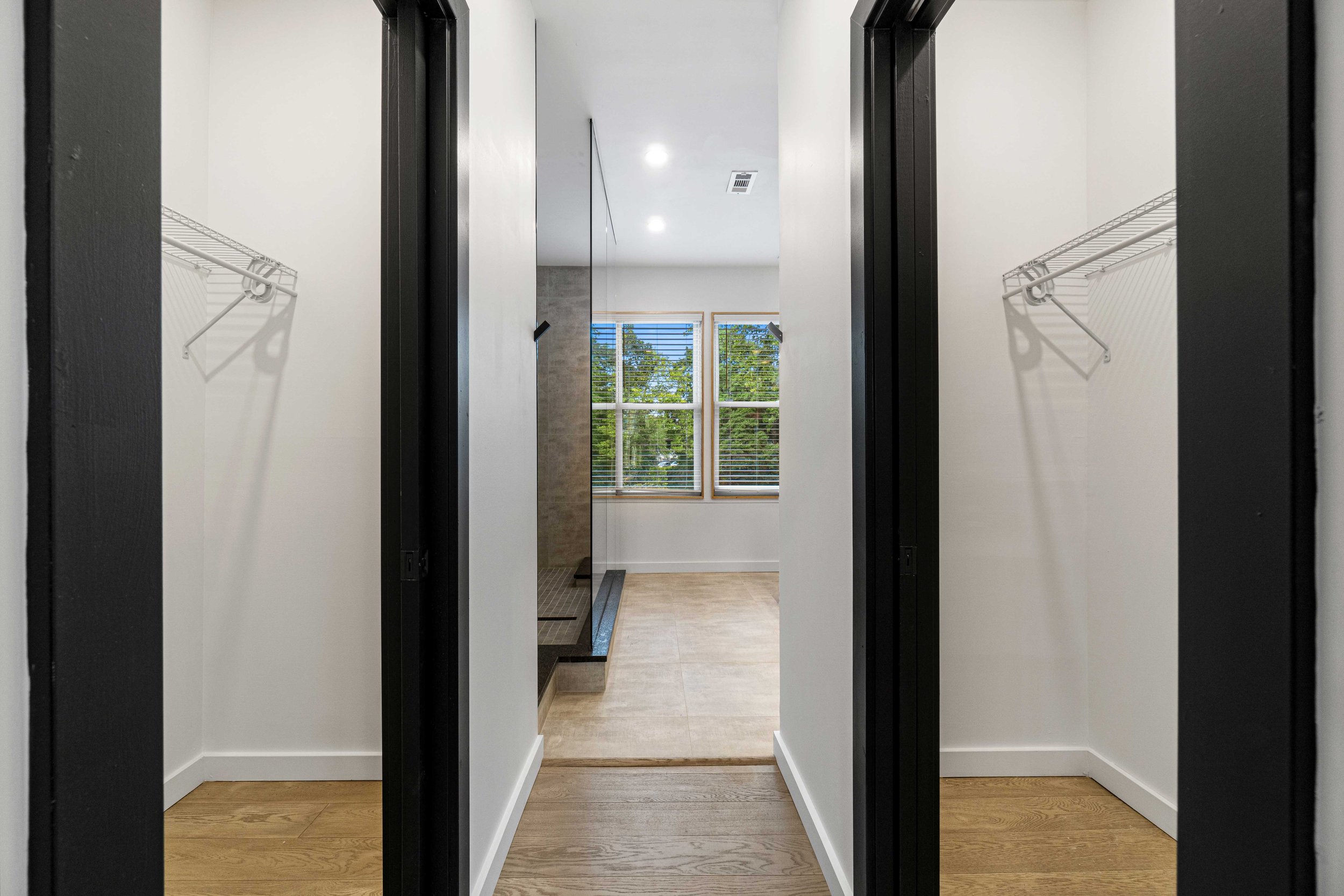 1114 Park Square-25.jpg