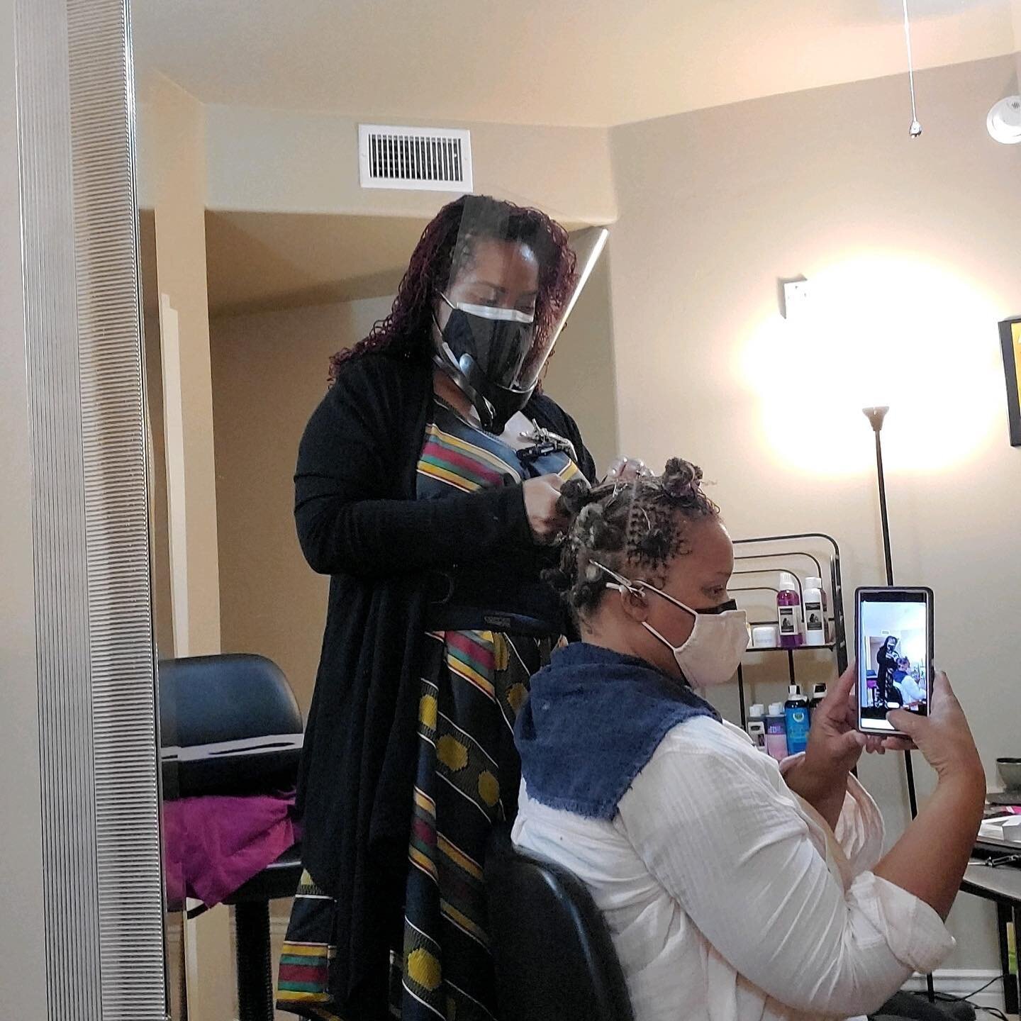 What it&rsquo;s like doing Sisterlocks during COVID 🤣🤣🤣 masked up!! #sisterlockphoenix #arizonasisterlocks #sisterlocksphoenix #sisterlocksaz #sisterlocks #sisterlocksinstallation