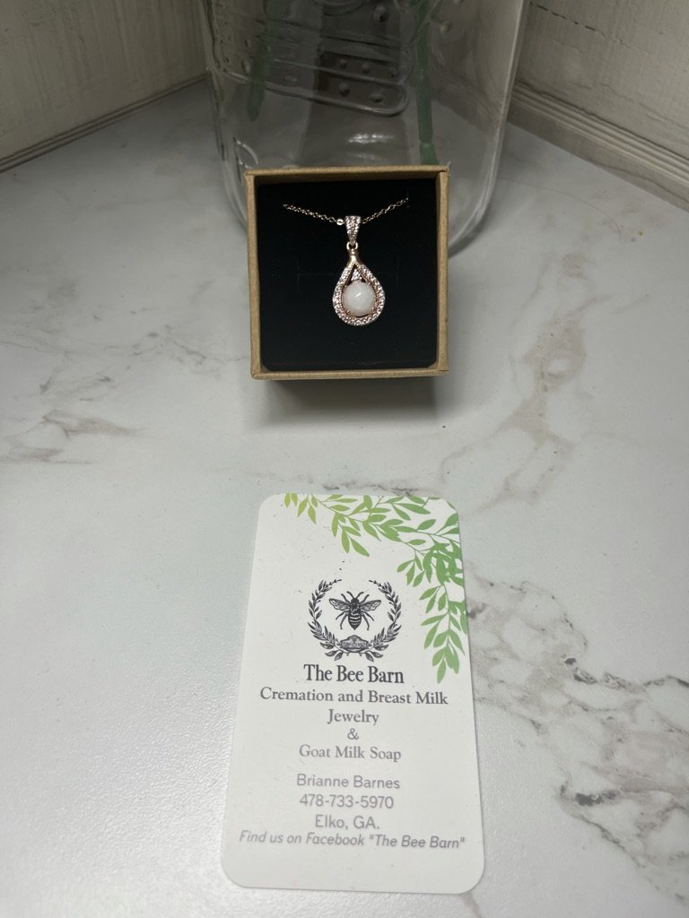 Mila teardrop pendant.jpeg