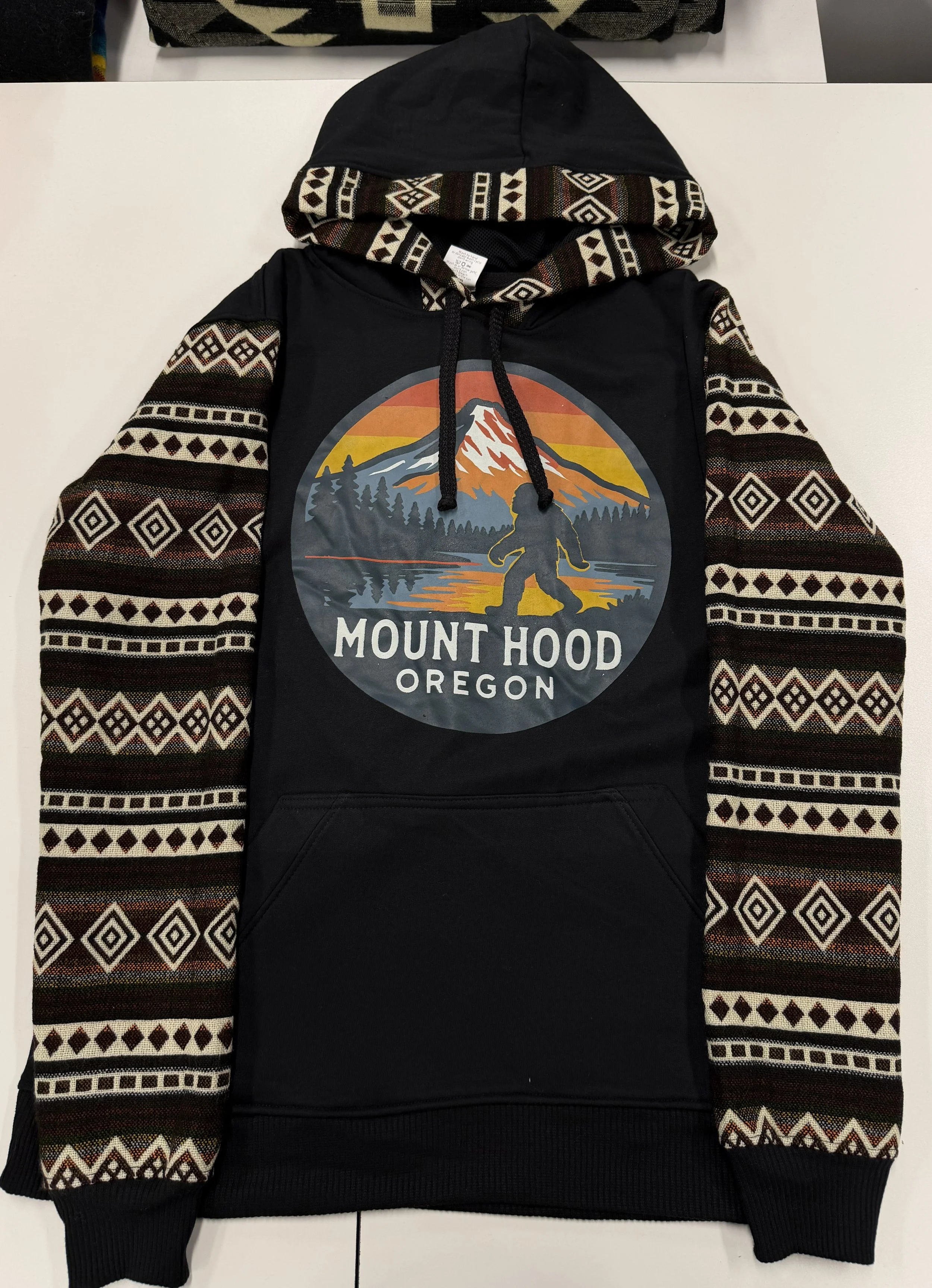 Bigfoot Hoodie Andean Geometric Design
