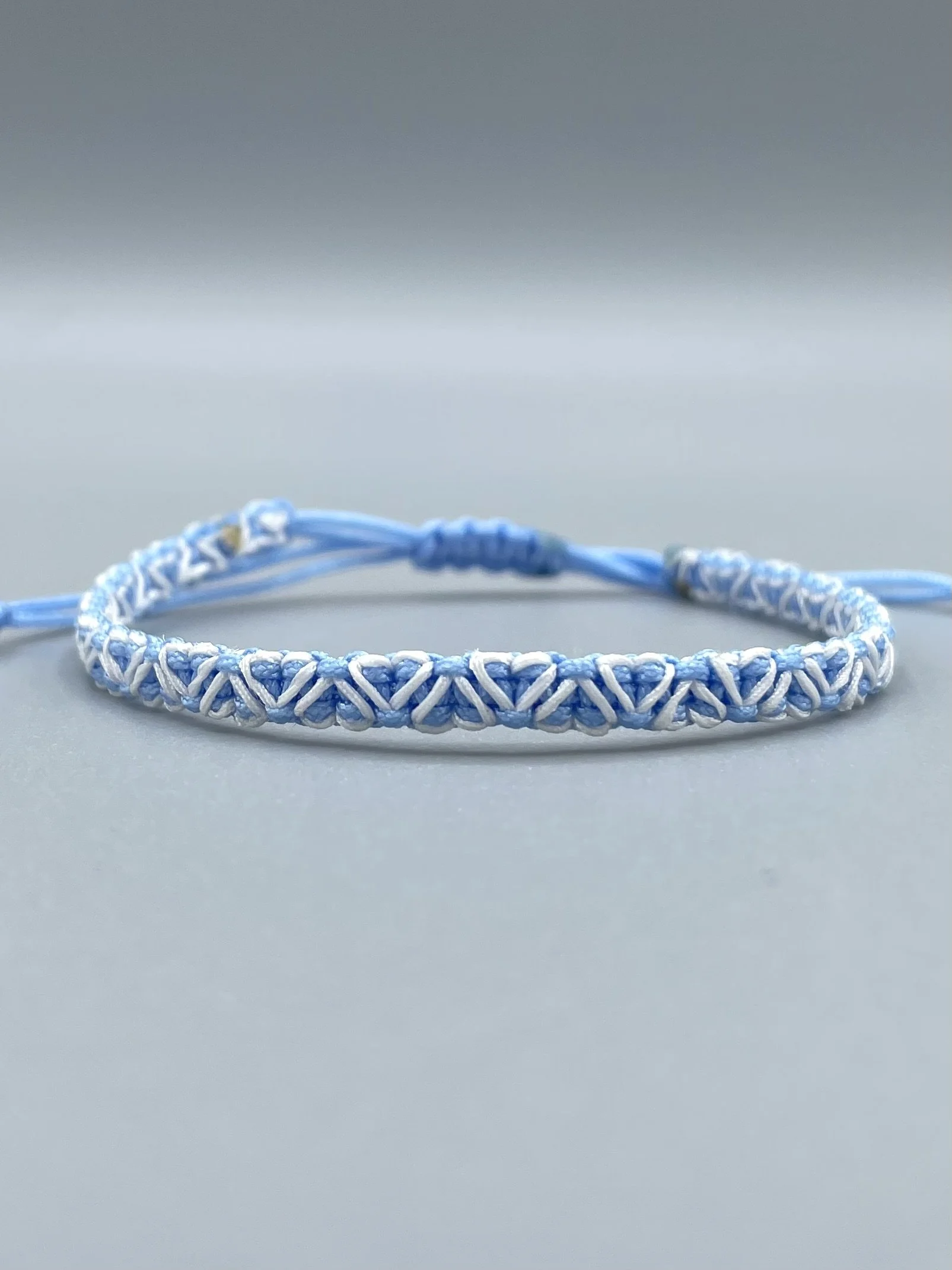 Heart Stiched Armband (4).jpeg