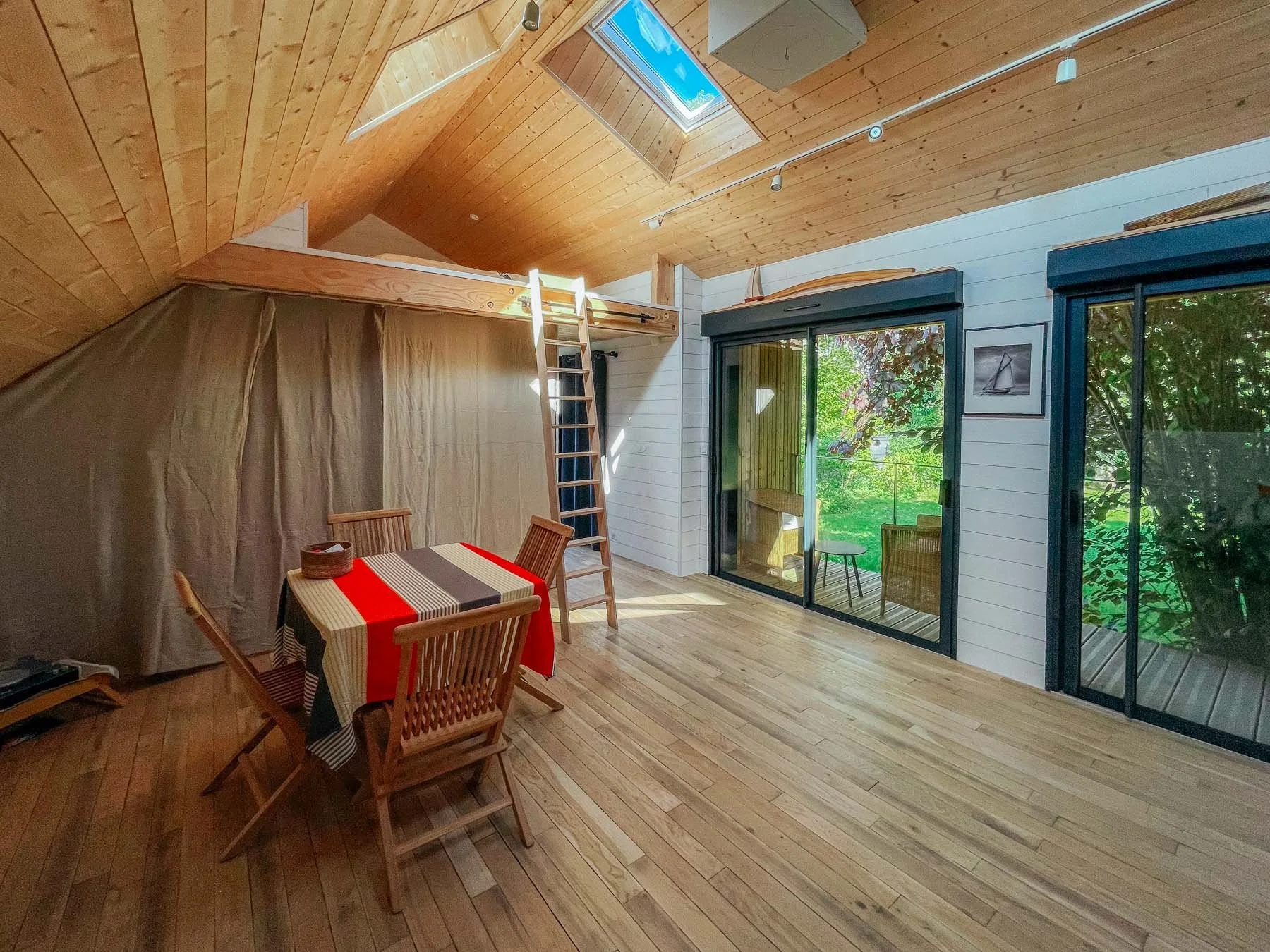 @charleshemon -IMG_8272.jpg