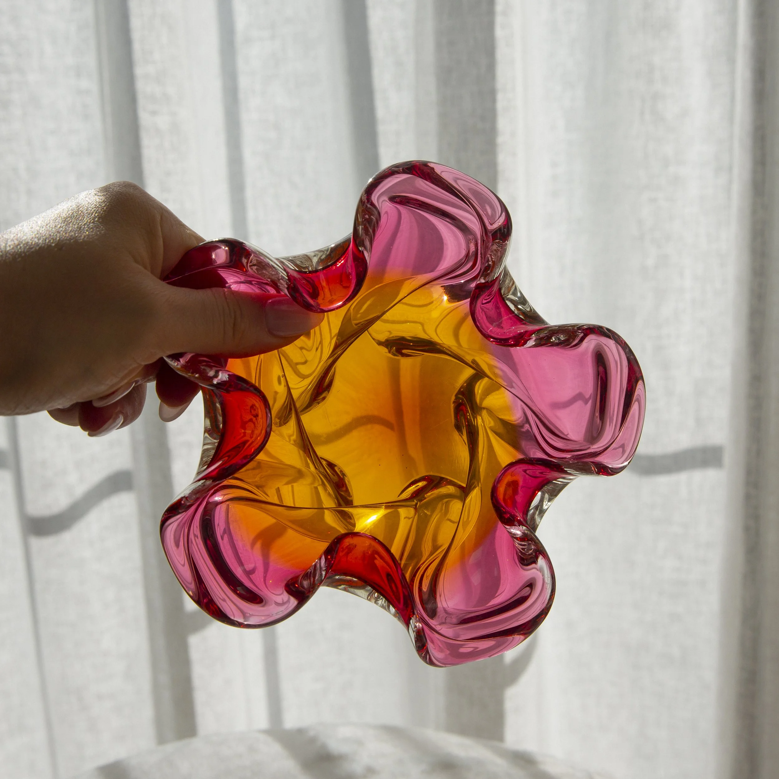 Swaves stock pink ashtray-8.jpg
