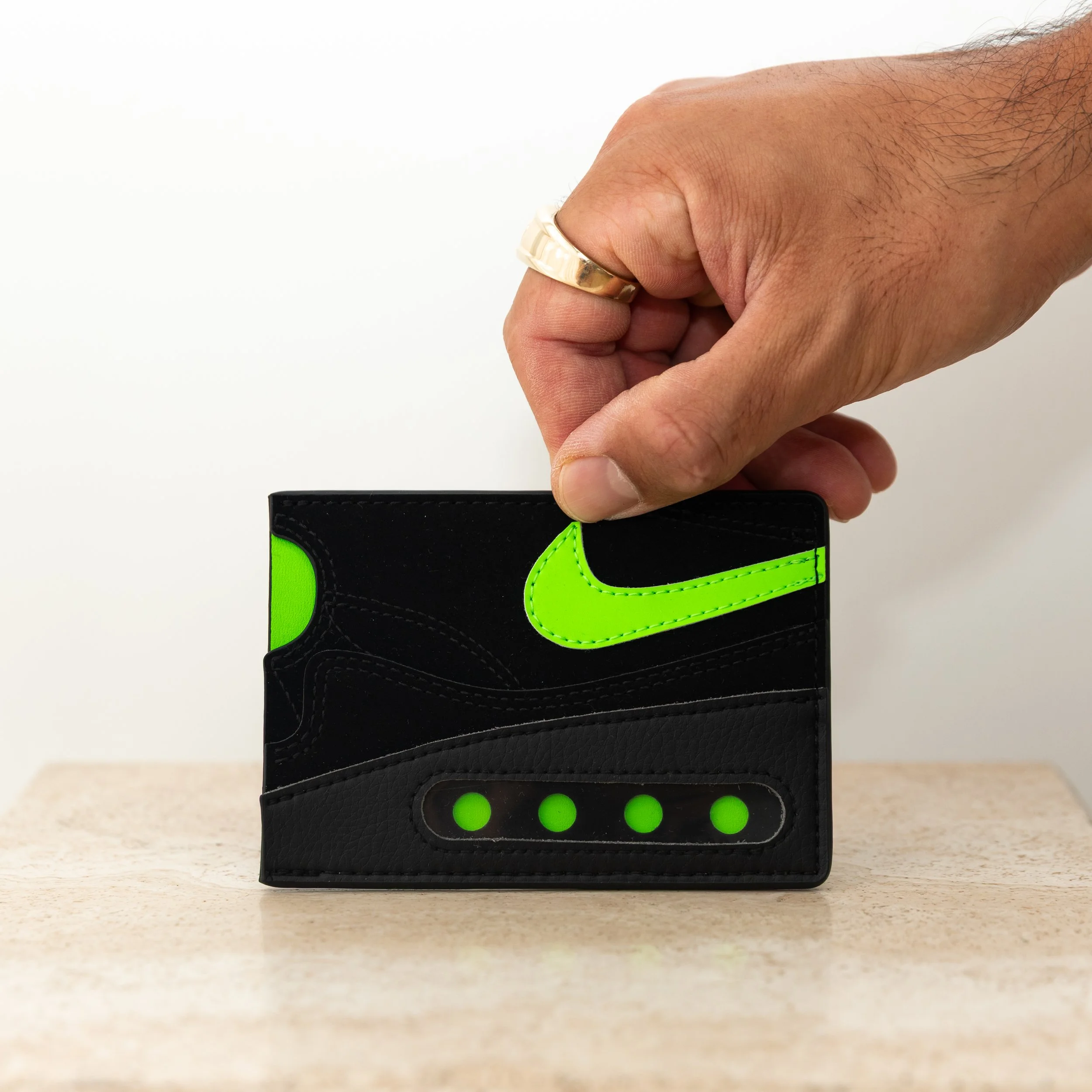 Nike Air Max 1 Cardholder - Black/Neon Green