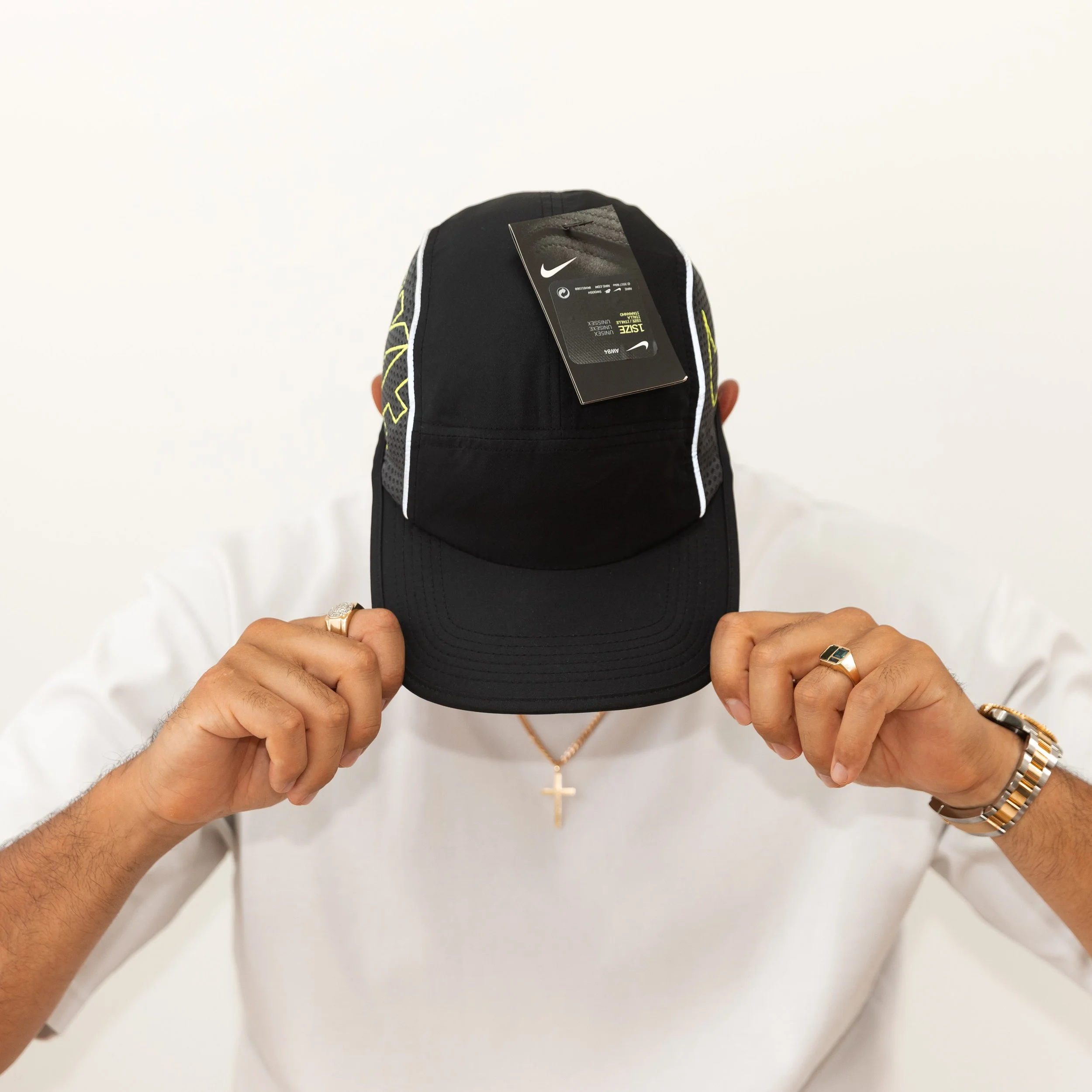 Nike Aerobill Dri-Fit Swoosh Cap - Black / Volt