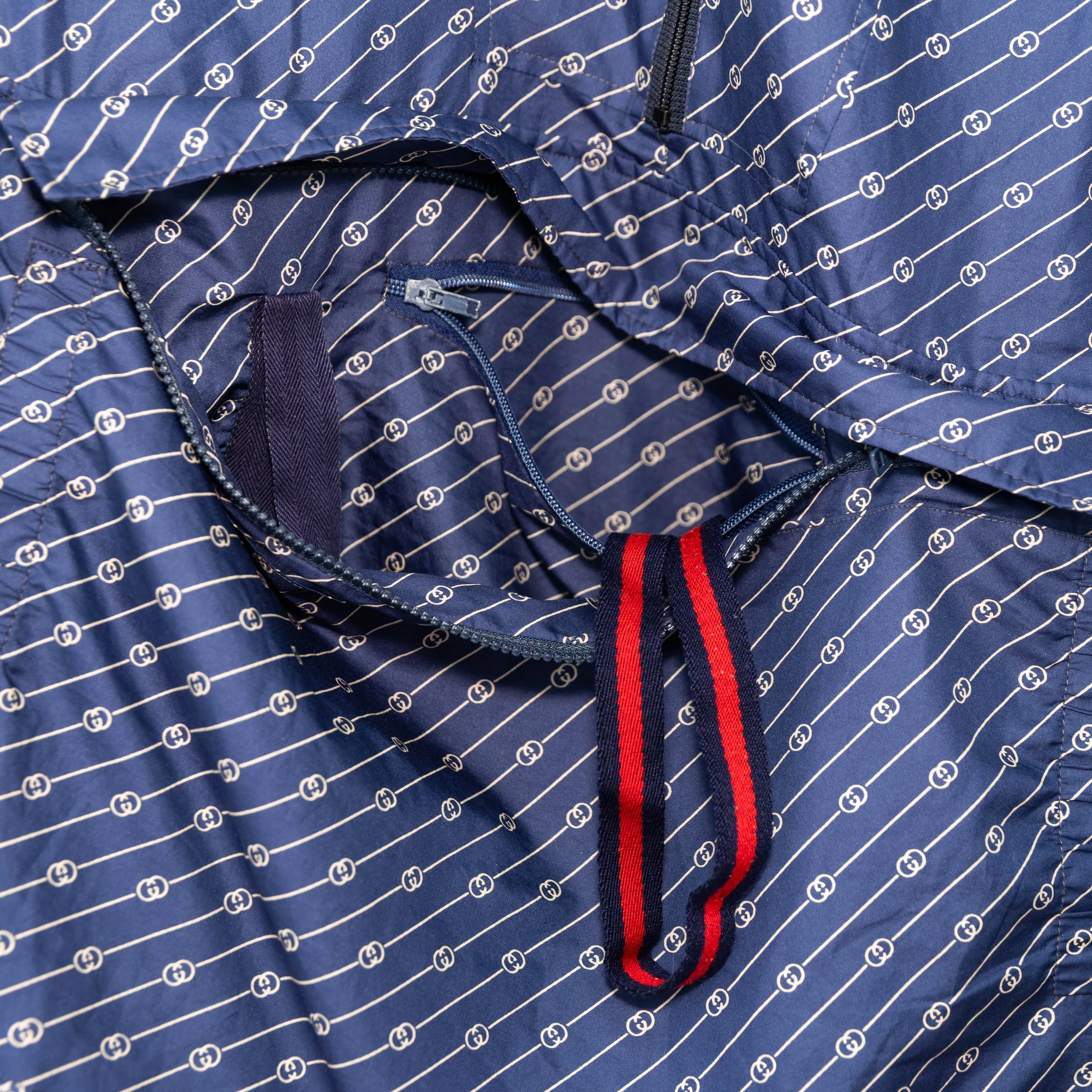 SWAVES STOCK JAN-186.jpg