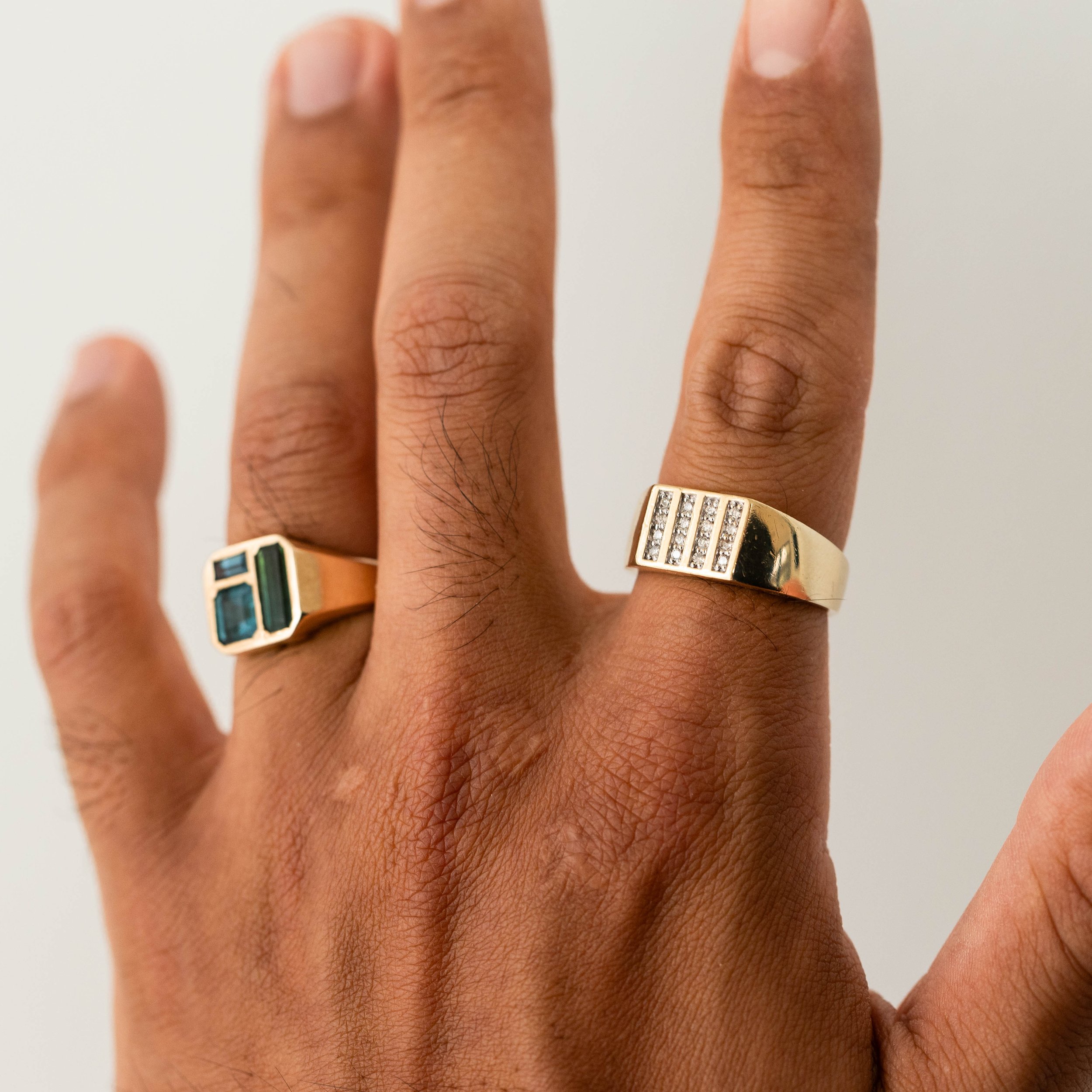 SWAVES STOCK JAN-14.jpg