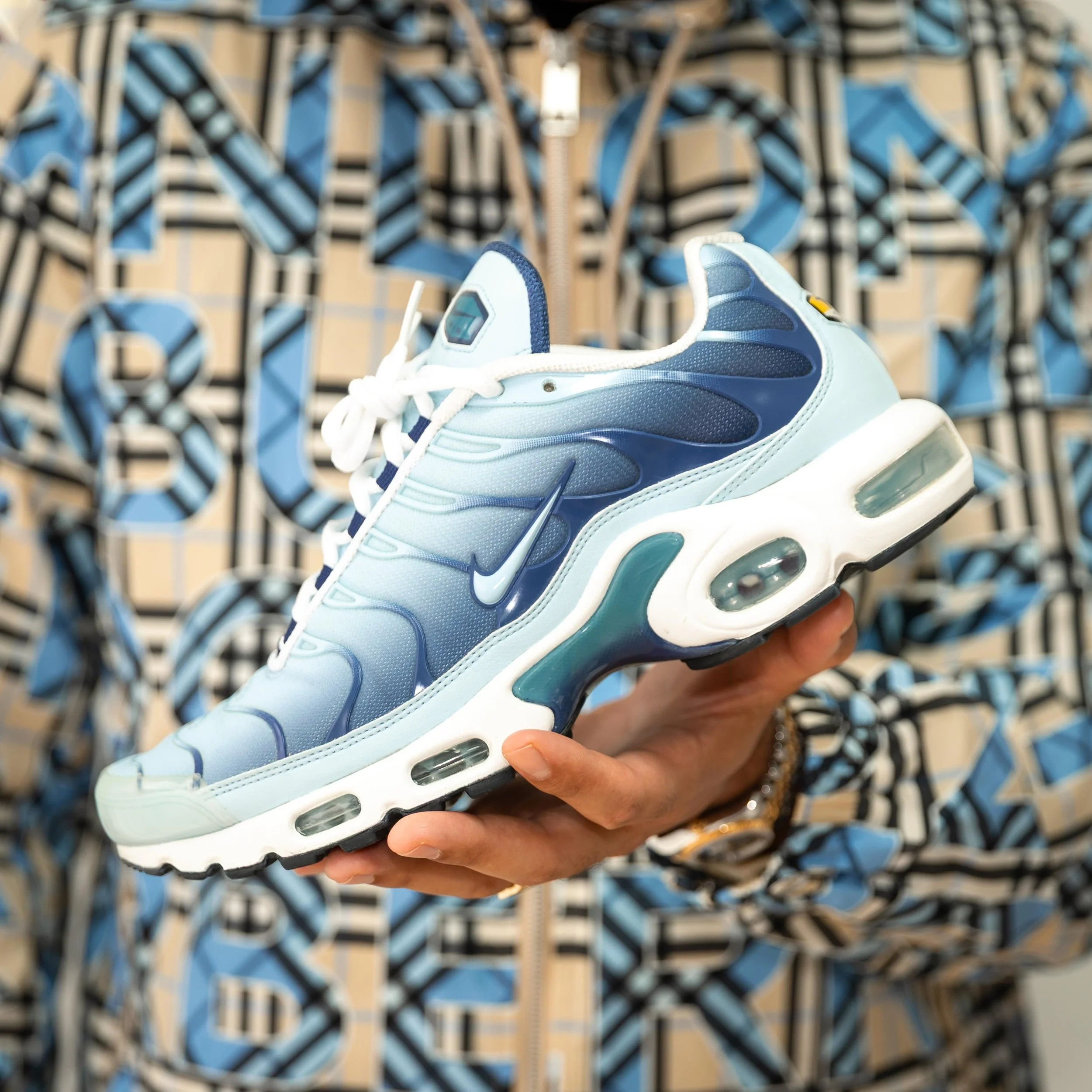 SWAVES STOCK V2--96.jpg