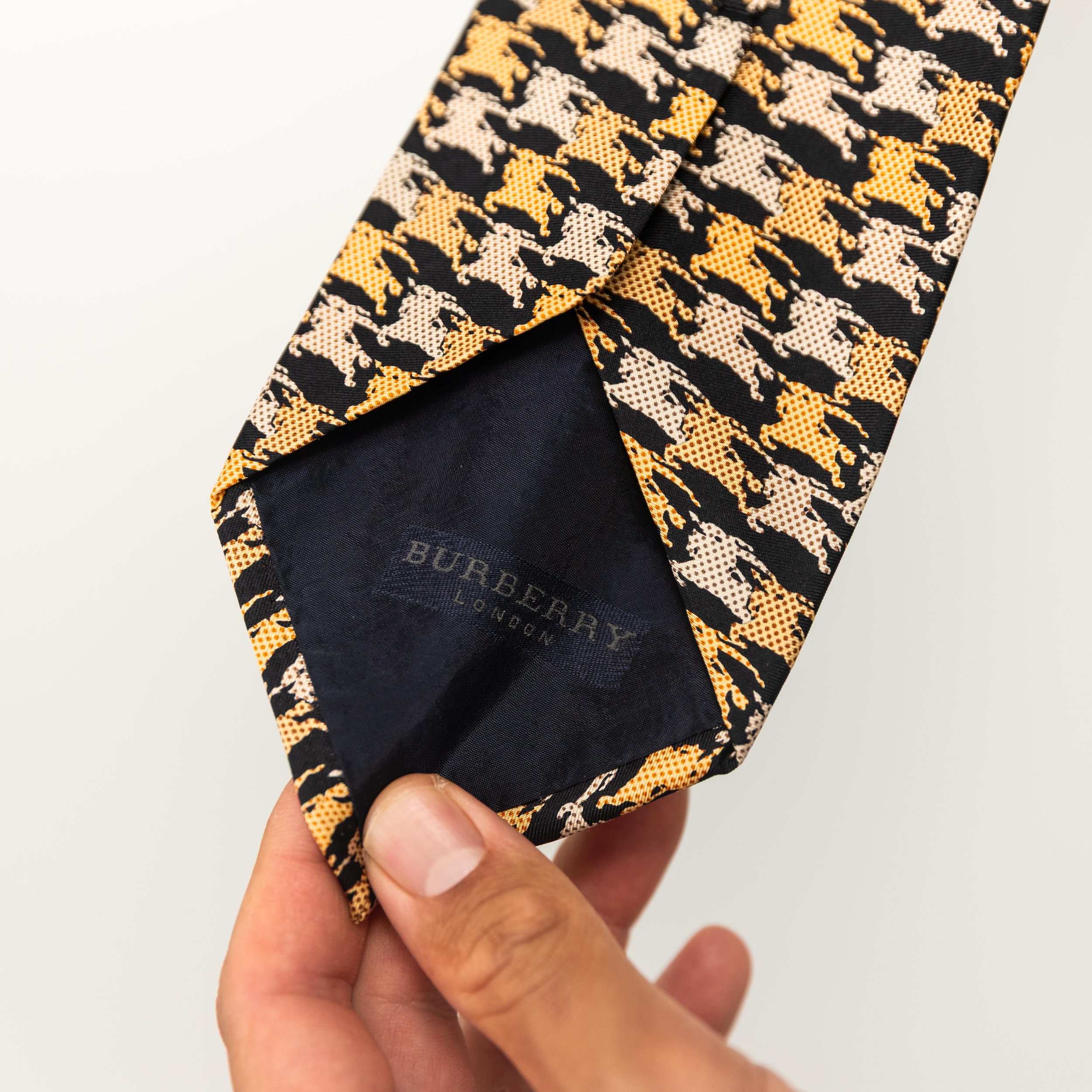 SWAVES STOCK DEC-60.jpg