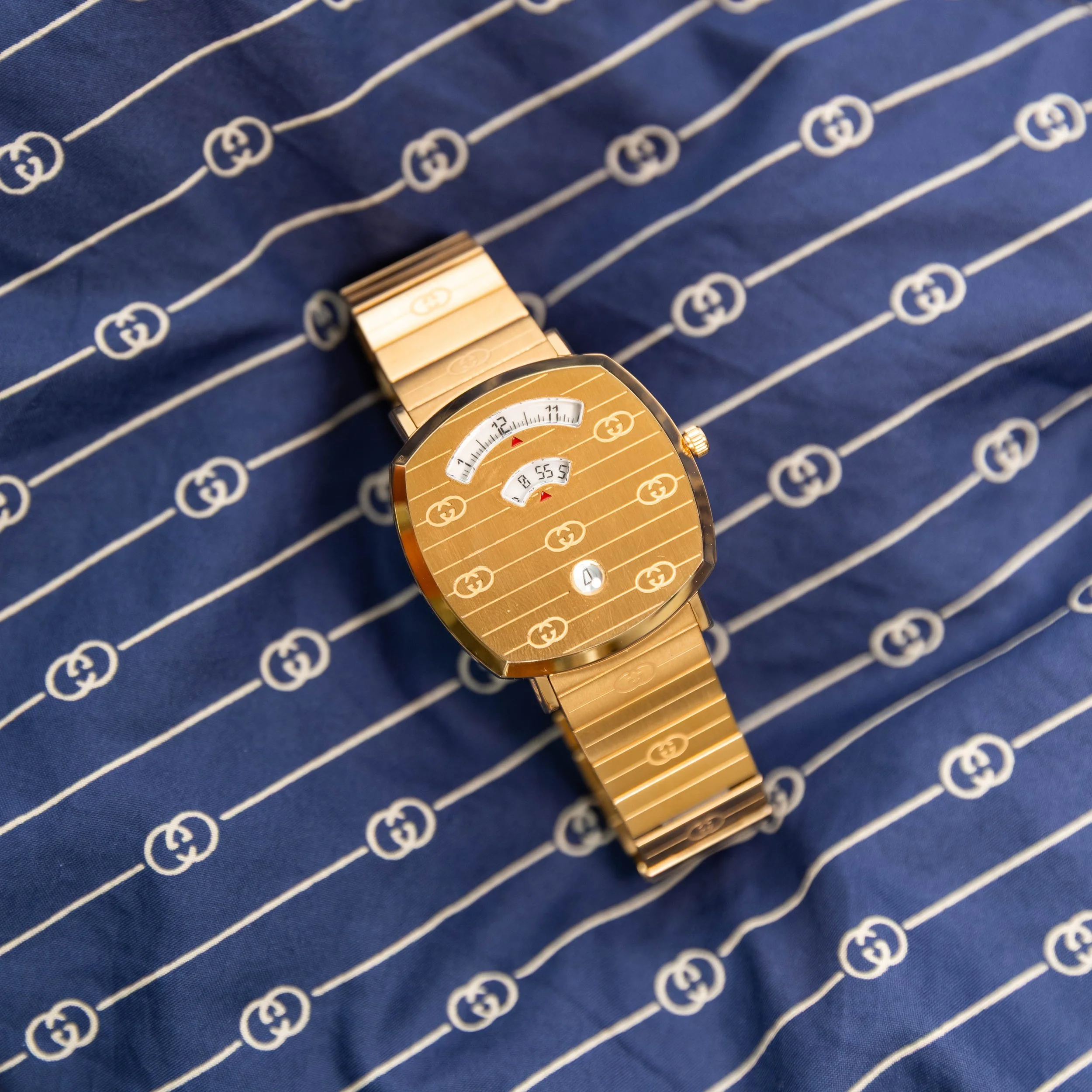 SWAVES STOCK JAN-192.jpg