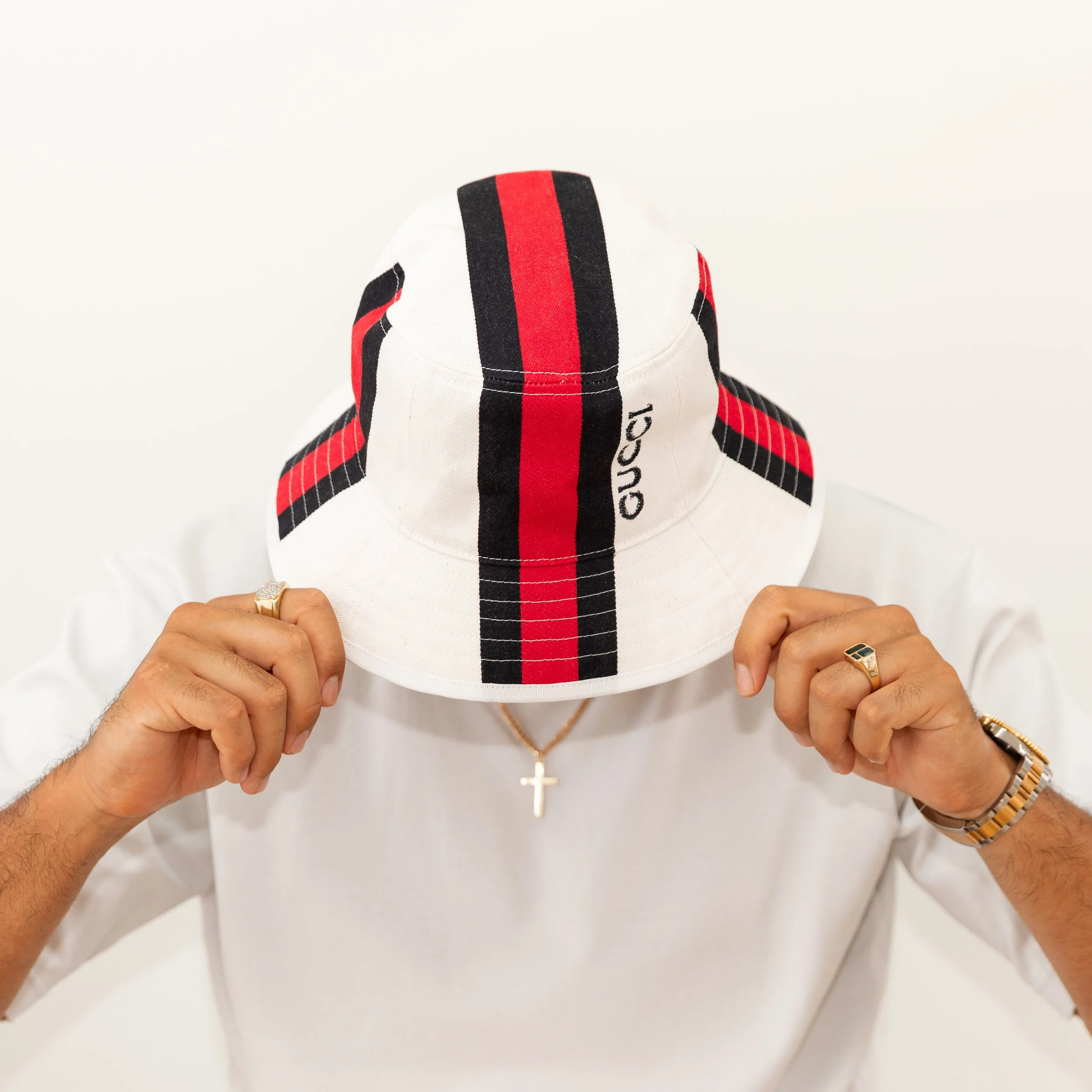 Gucci Striped Bucket Hat - White / Navy / Red