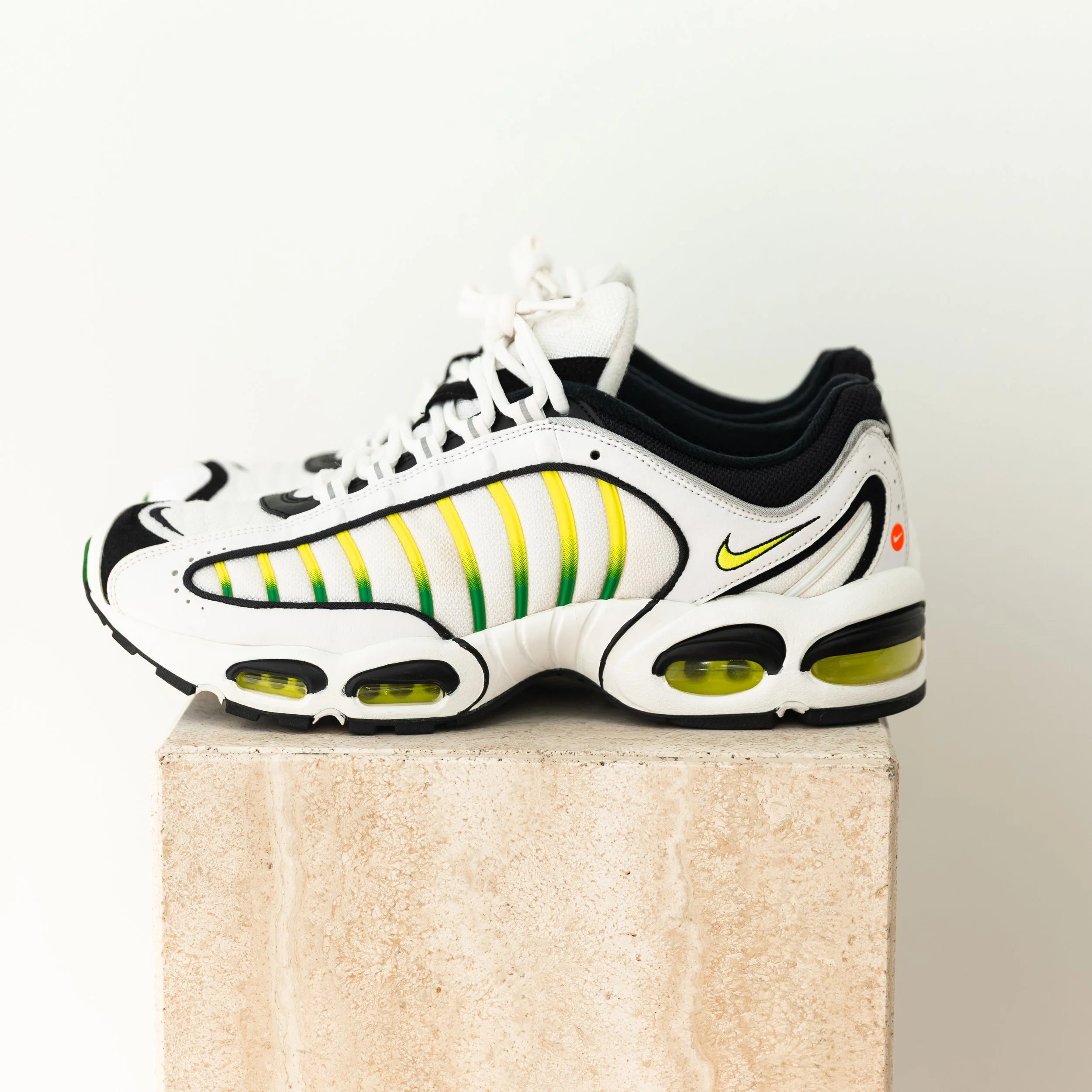 SWAVES STOCK FEB-89.jpg