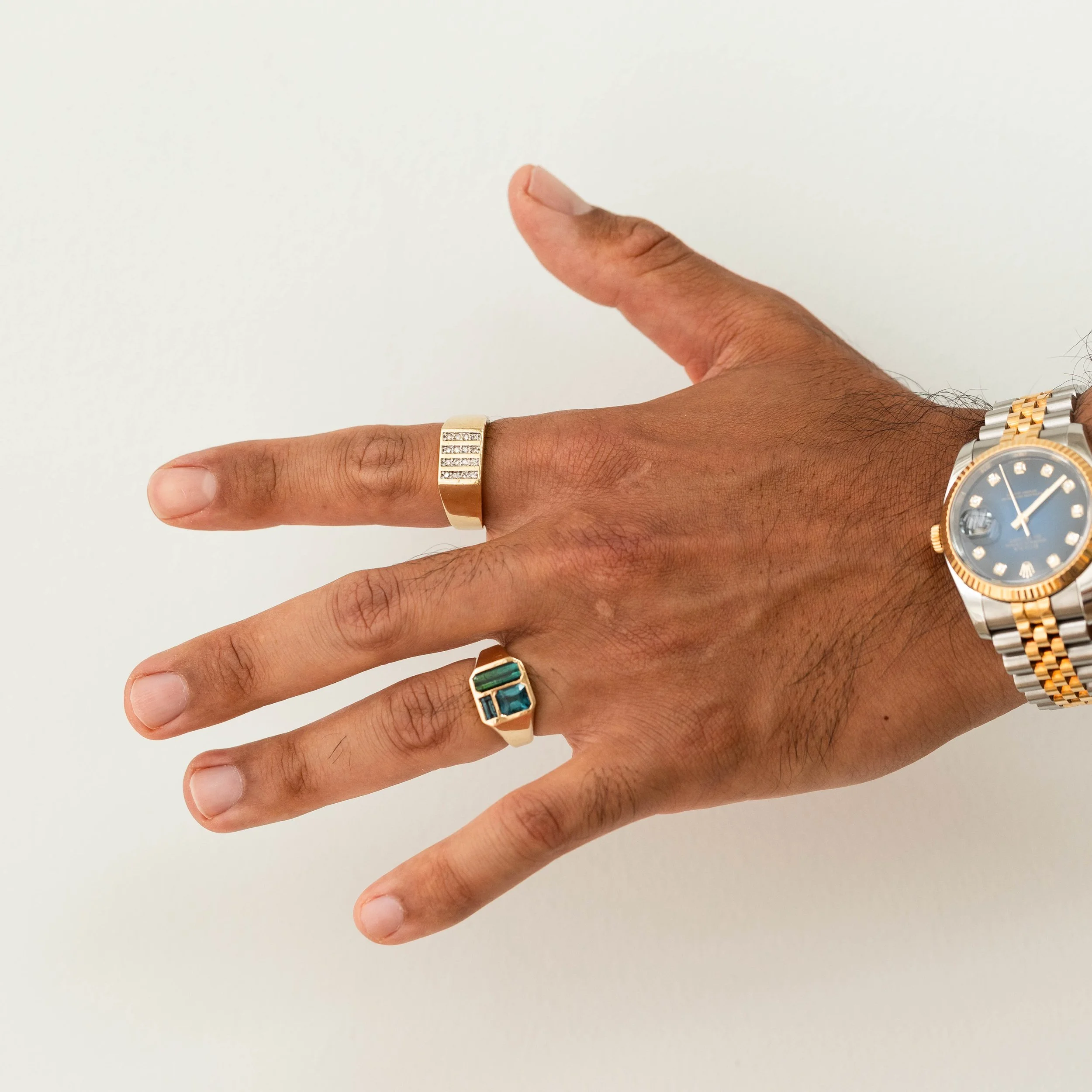 SWAVES STOCK JAN-12.jpg