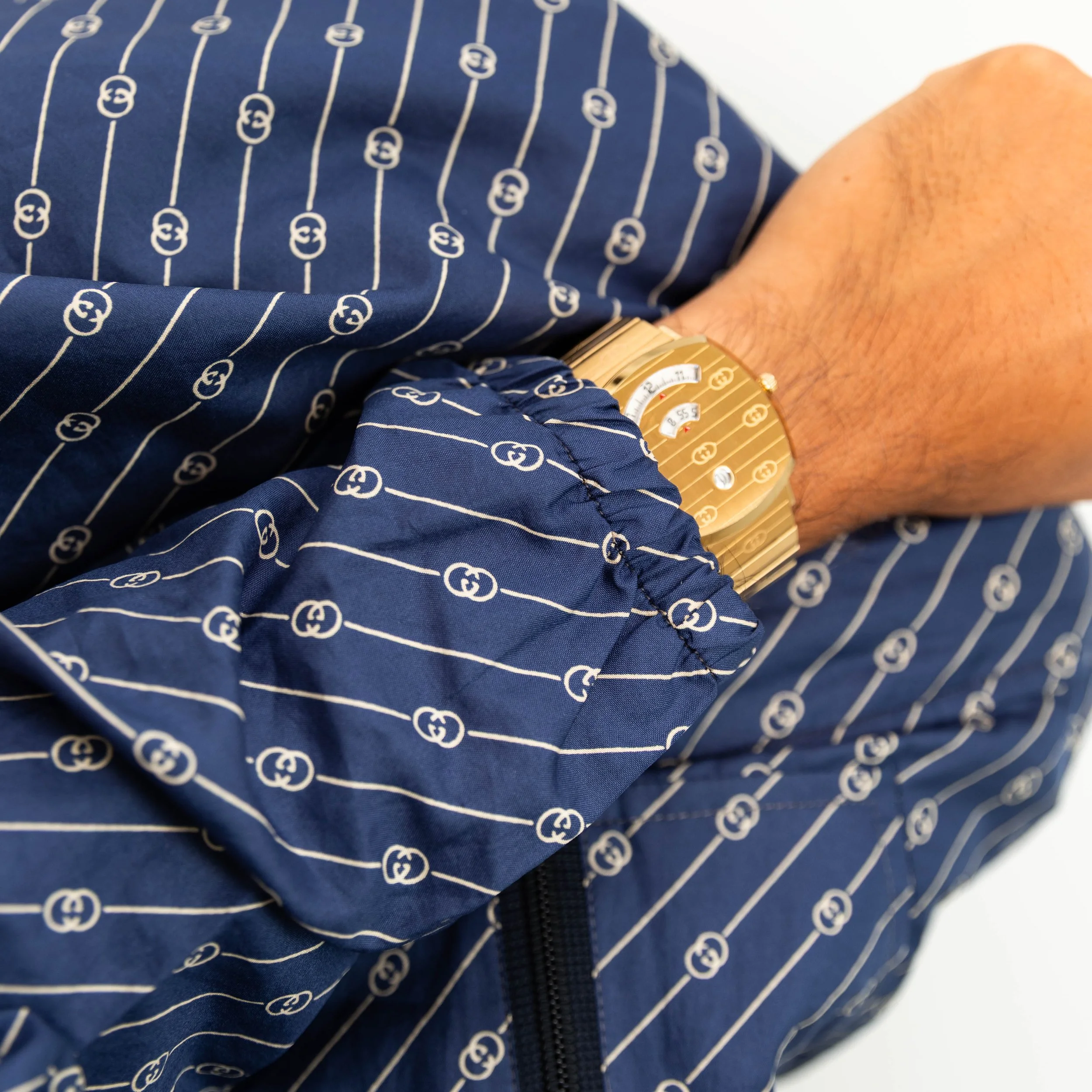 SWAVES STOCK JAN-184.jpg