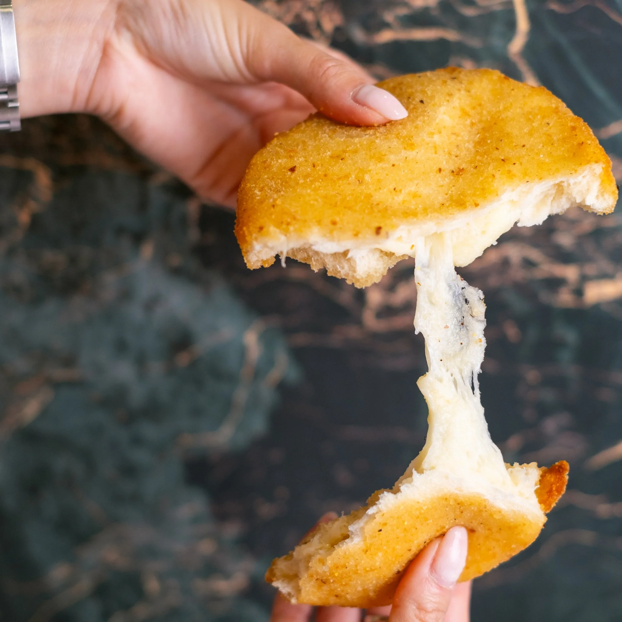 Mozzarella in Carrozza.jpg