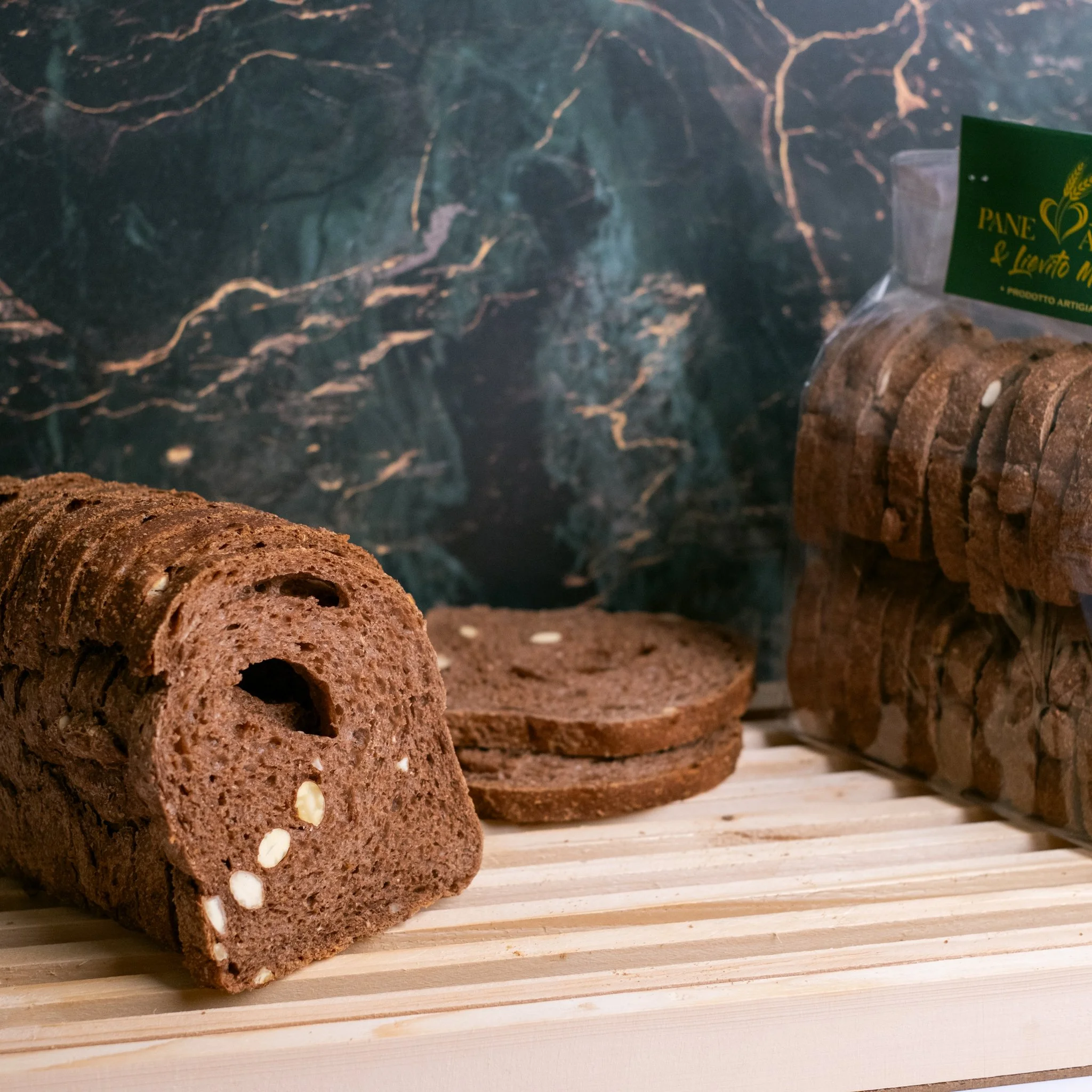PanBauletto Segale, mandorle e cacao.jpg