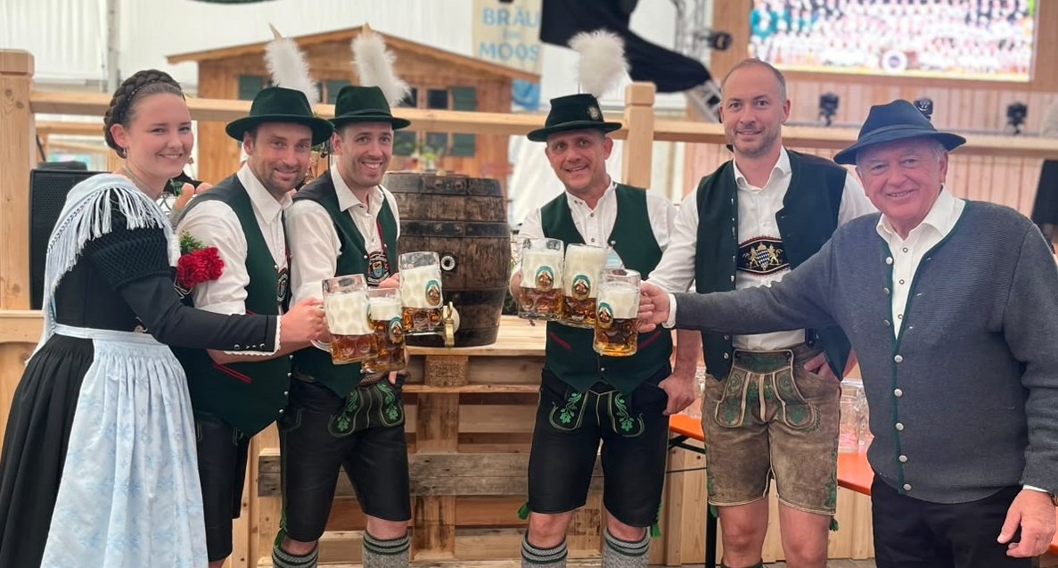 Bieranstich 11062026 zuschnitt.jpg