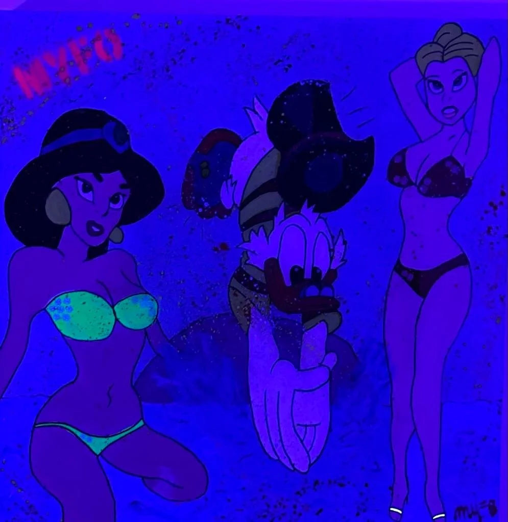 $ Splash in love $ UV.jpeg