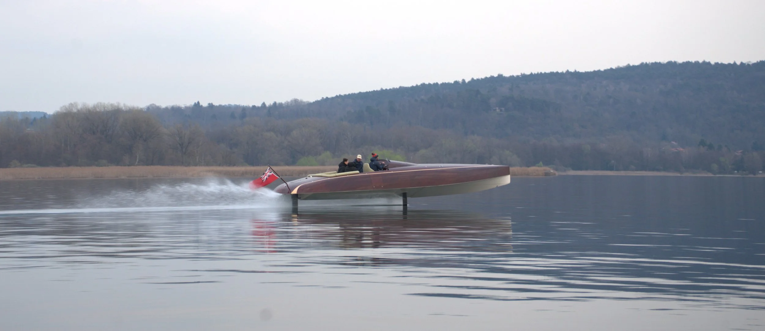 Equipmake Introduces SpiritBARTech35EF, Transforming the Electric Marine Sector