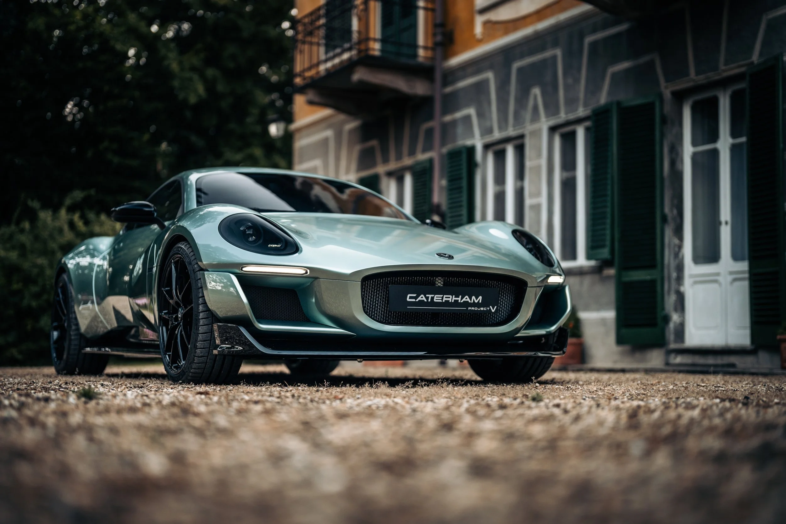 Caterham Project V Concept: A Forward-Thinking Electric Coupé with Lightweight, Eco-Friendly Design
