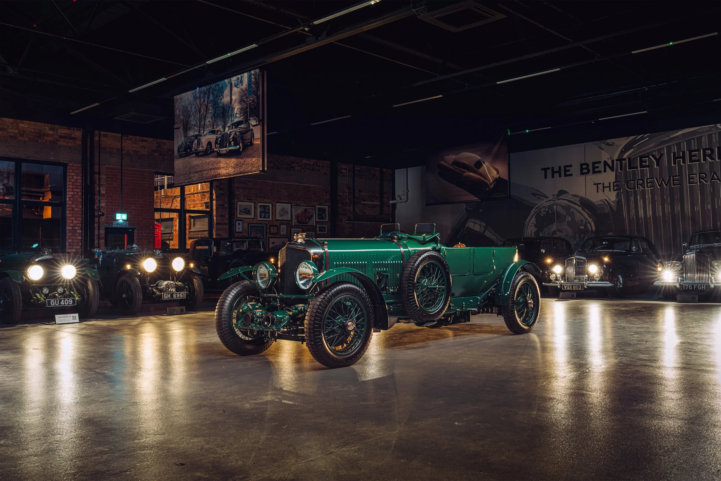 Bentley Speed Six Continuation: Showcasing Authentic Heritage and Powerful Performance at Goodwood