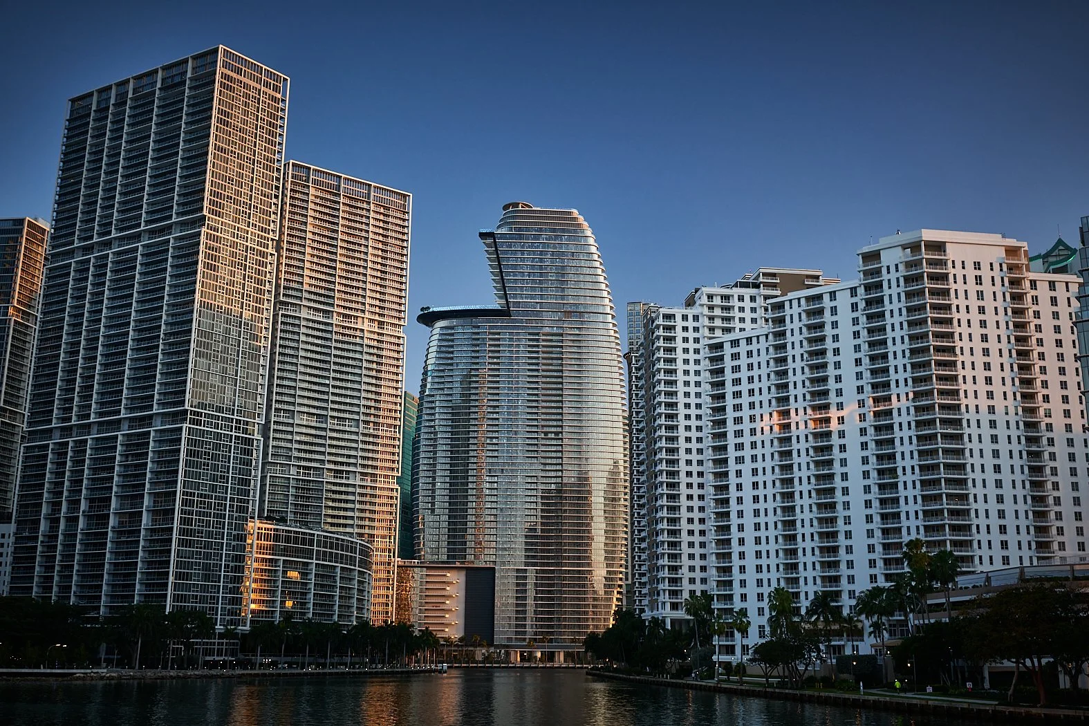 Aston Martin Reveals First Ultra-Luxury Miami Condo During Formula 1® Week