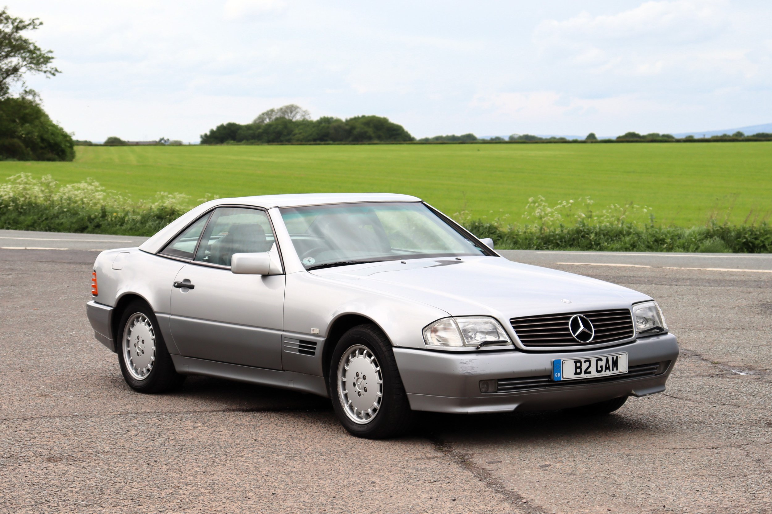 Rare 1992 Mercedes-Benz 500SL, Once Owned by Sir Stirling Moss, Up for Auction at H&H Classics Duxford