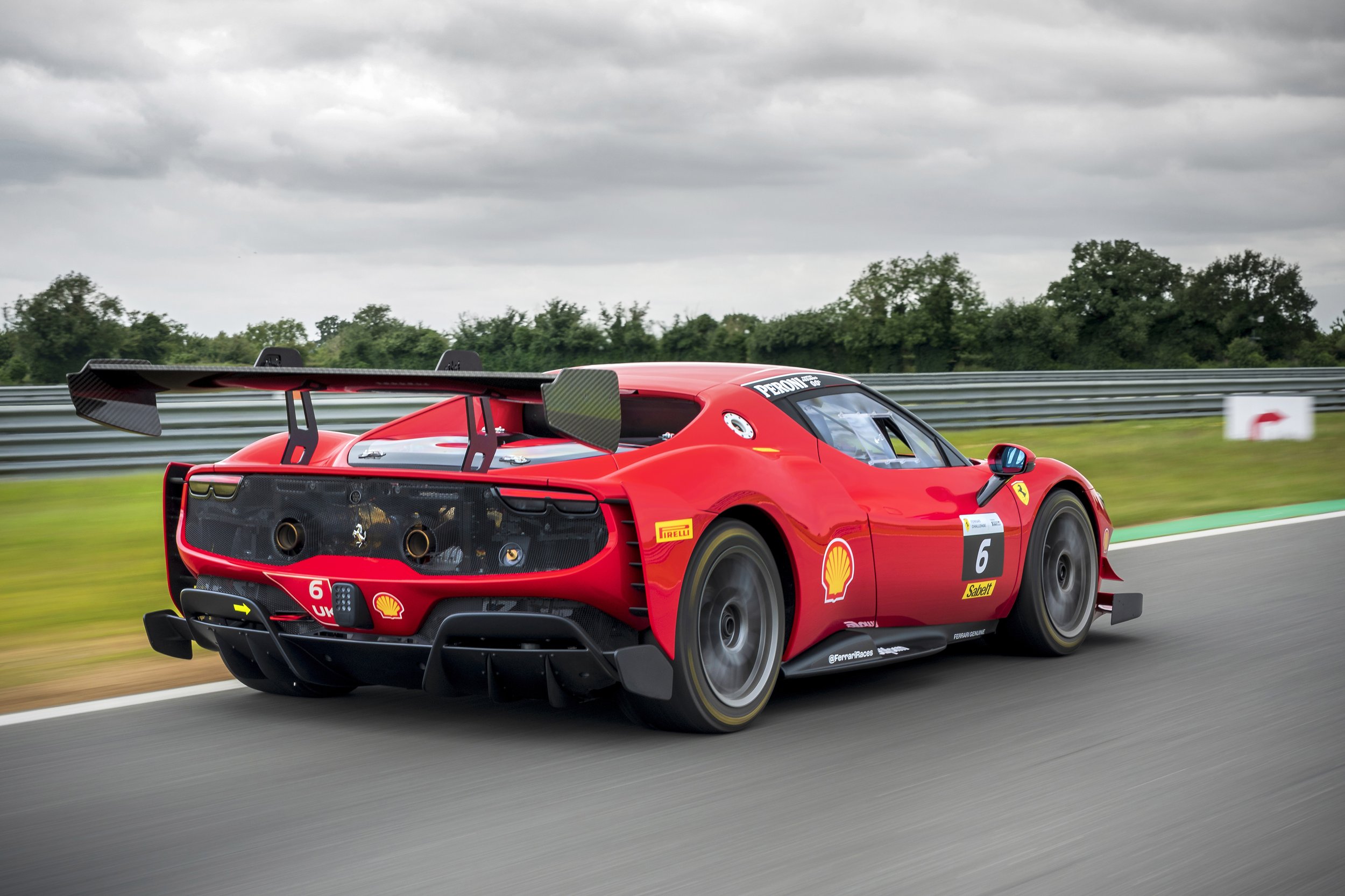 Ferrari 296 Challenge Makes Dynamic UK Debut at Snetterton, Raising the Performance Bar