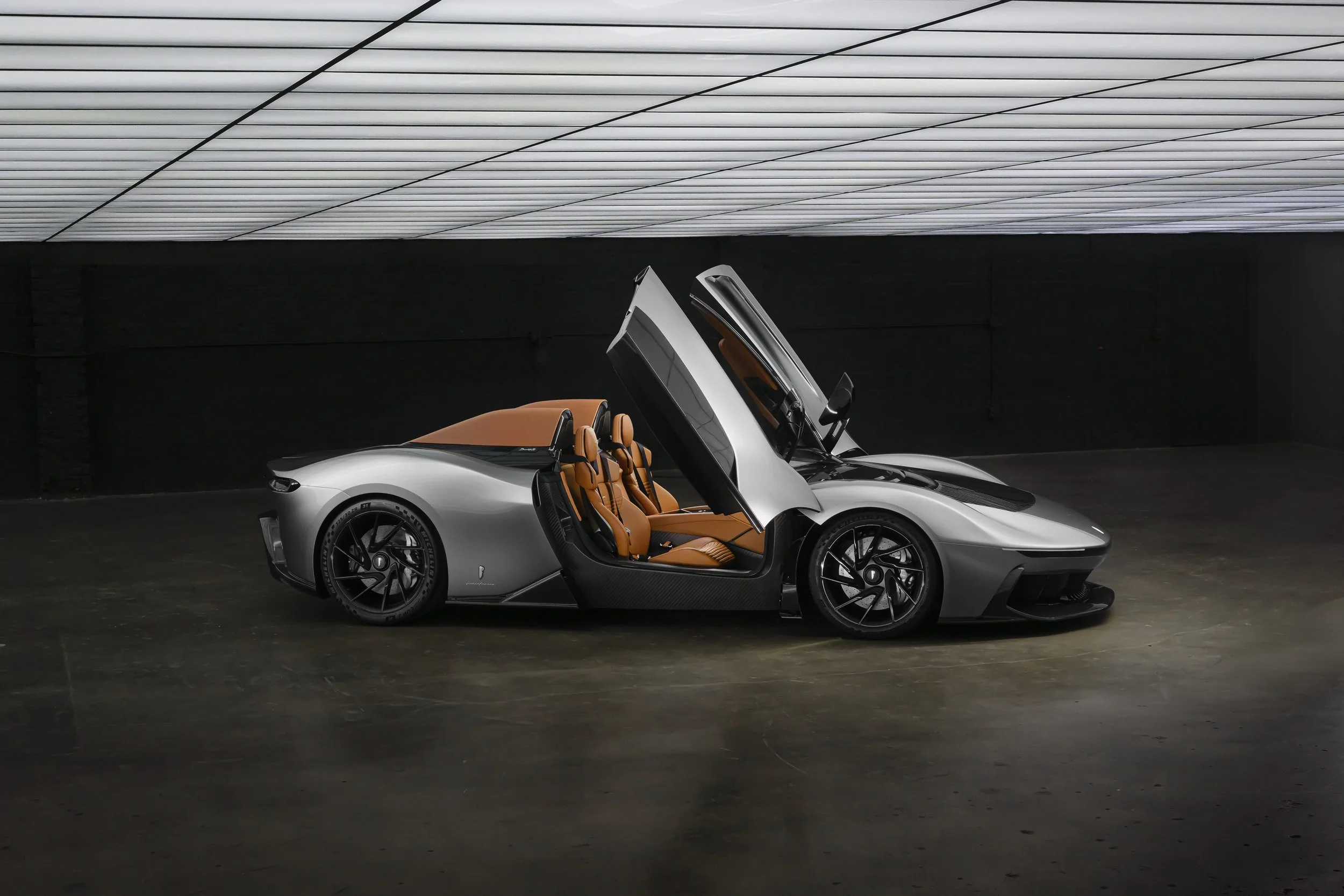 Automobili Pininfarina Presents ‘B95 Gotham’ at Monterey: Honouring Bruce Wayne’s Legacy