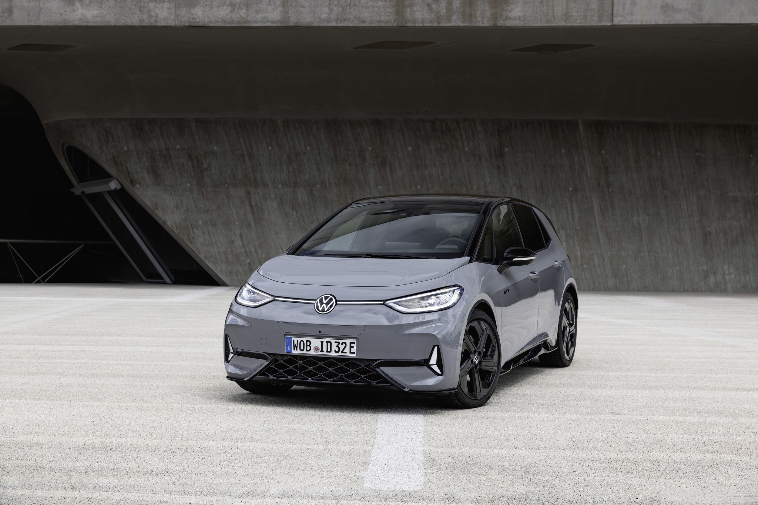 Volkswagen ID.3 GTX Performance: Pre-Orders Open for an Electrifying Drive