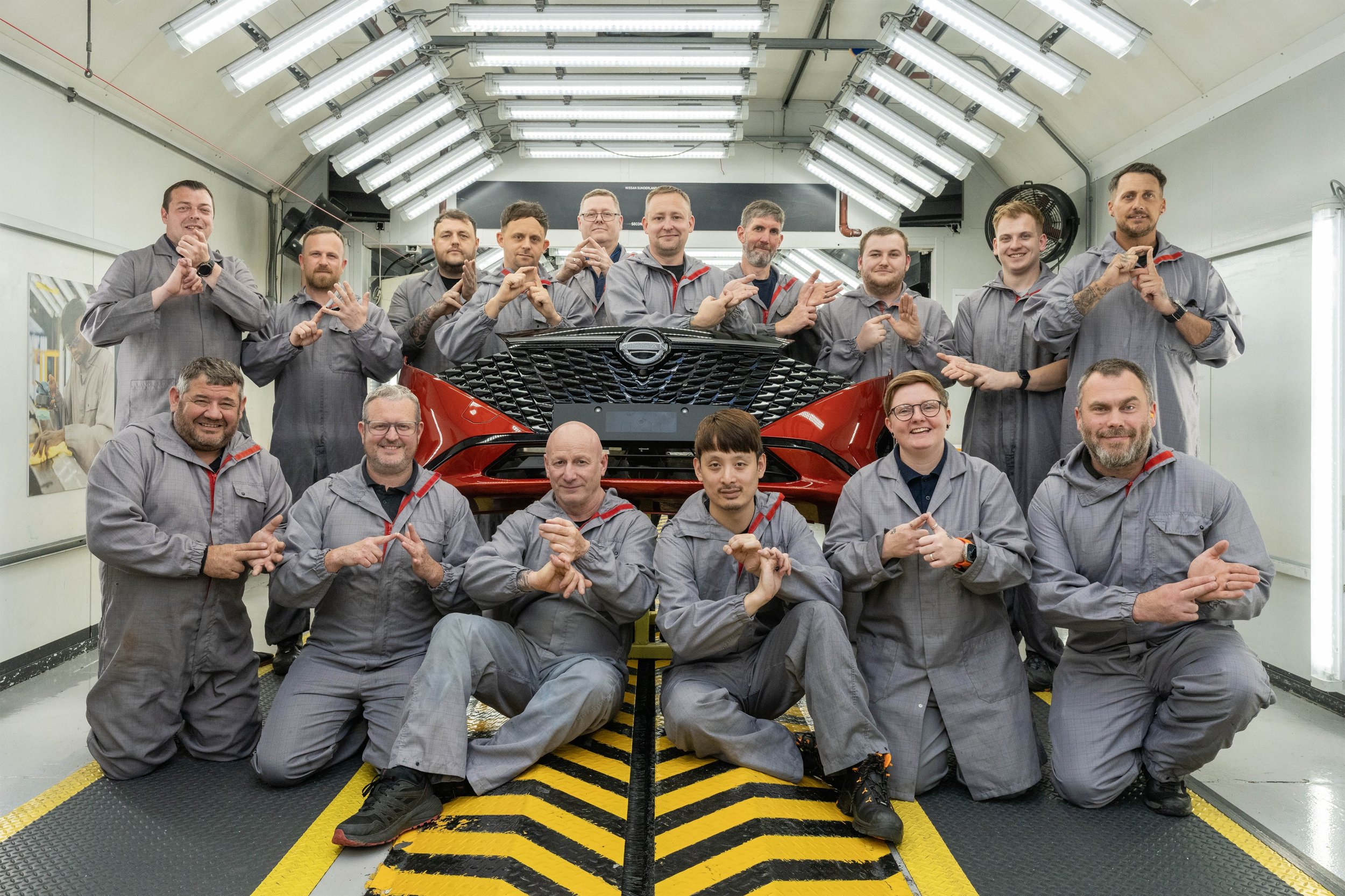 Nissan’s Sunderland Plant Masters Sign Language for Stronger Team Communication