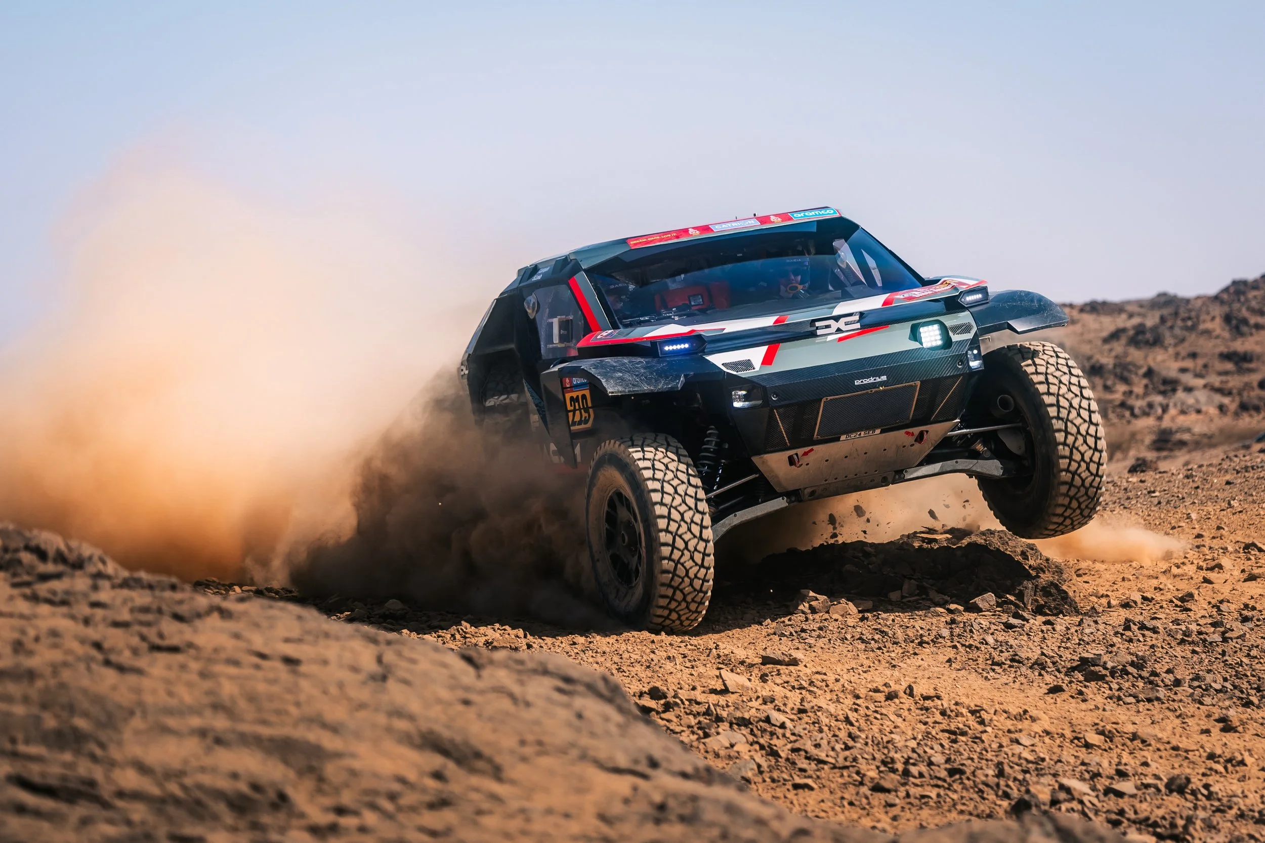 Dacia Sandriders Target South African Safari Rally Glory — Bisiluro