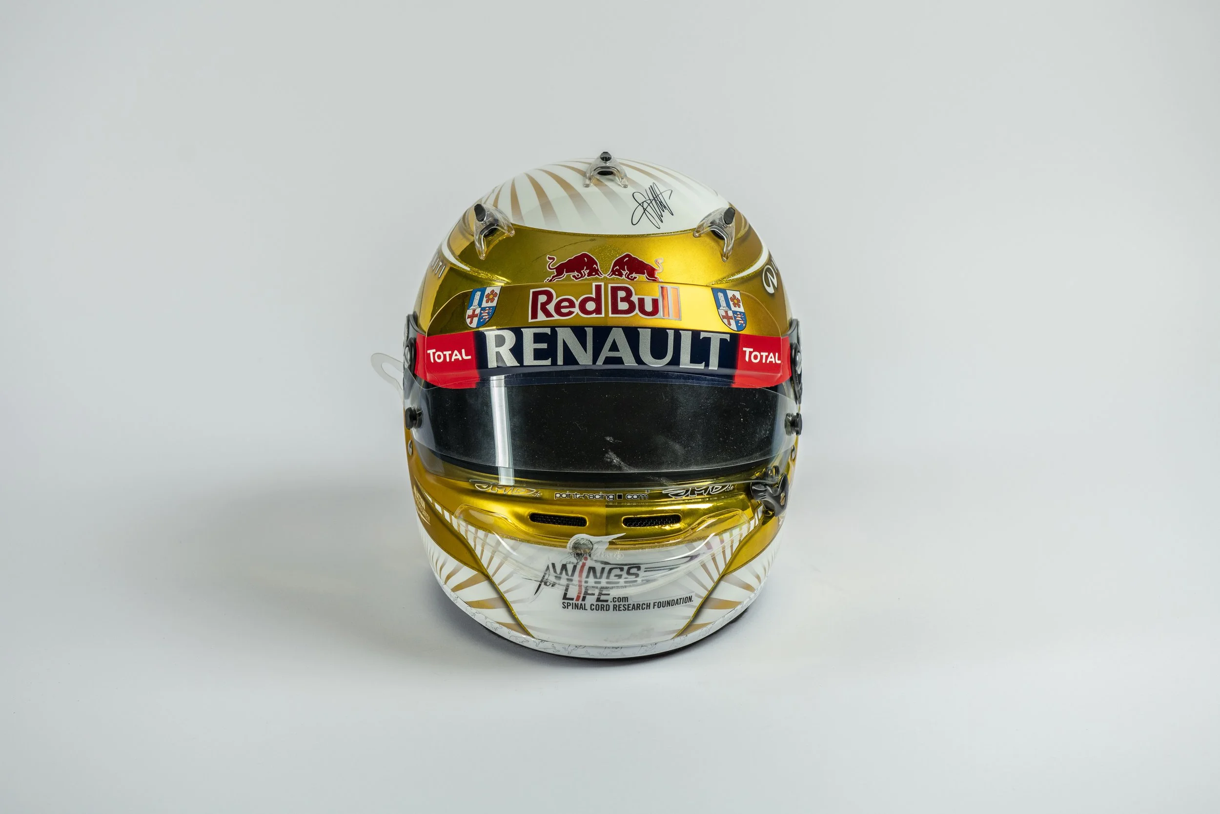 LEAD FM25_R009 Sebastian Vettel 2012 Helmet.jpg