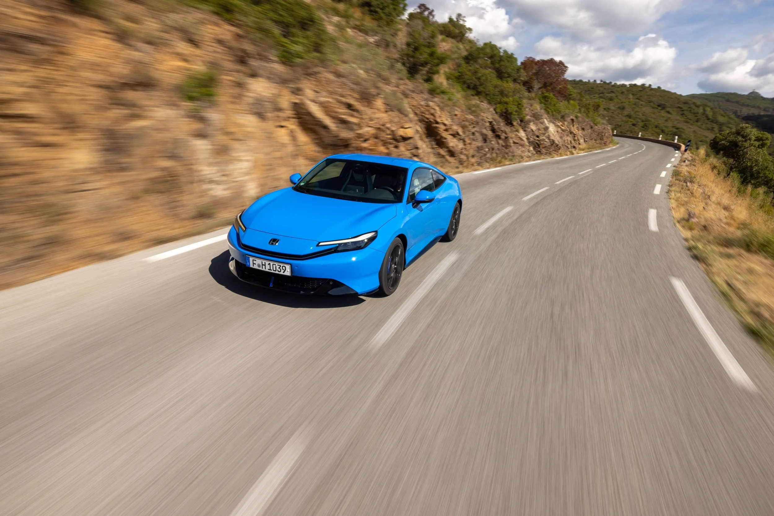 Honda Prelude e:HEV Hybrid Coupe Returns to Europe