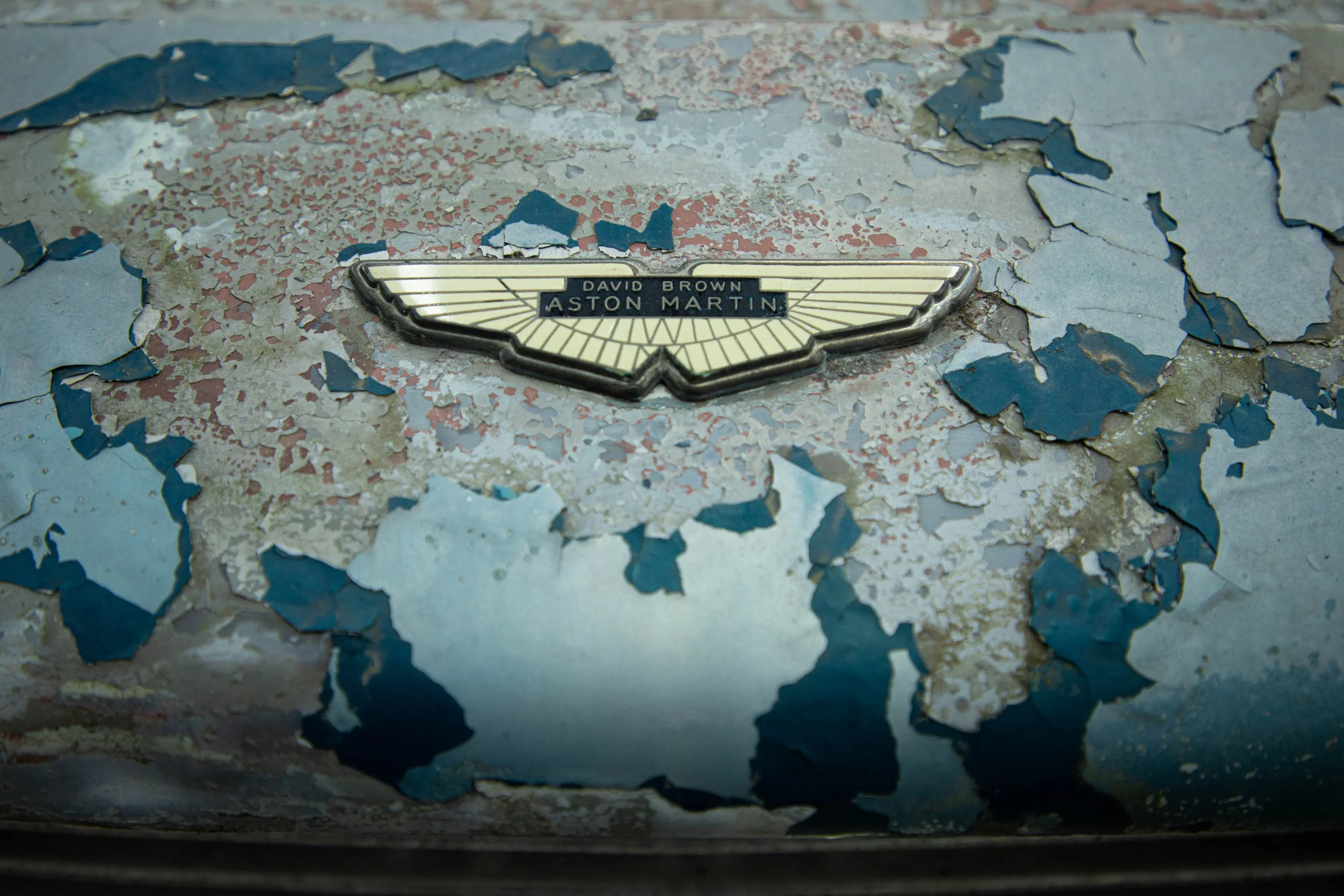 Mr and Mrs Williams' 1965 DB5 Vantage pre-restoration in 2022 (04).jpg