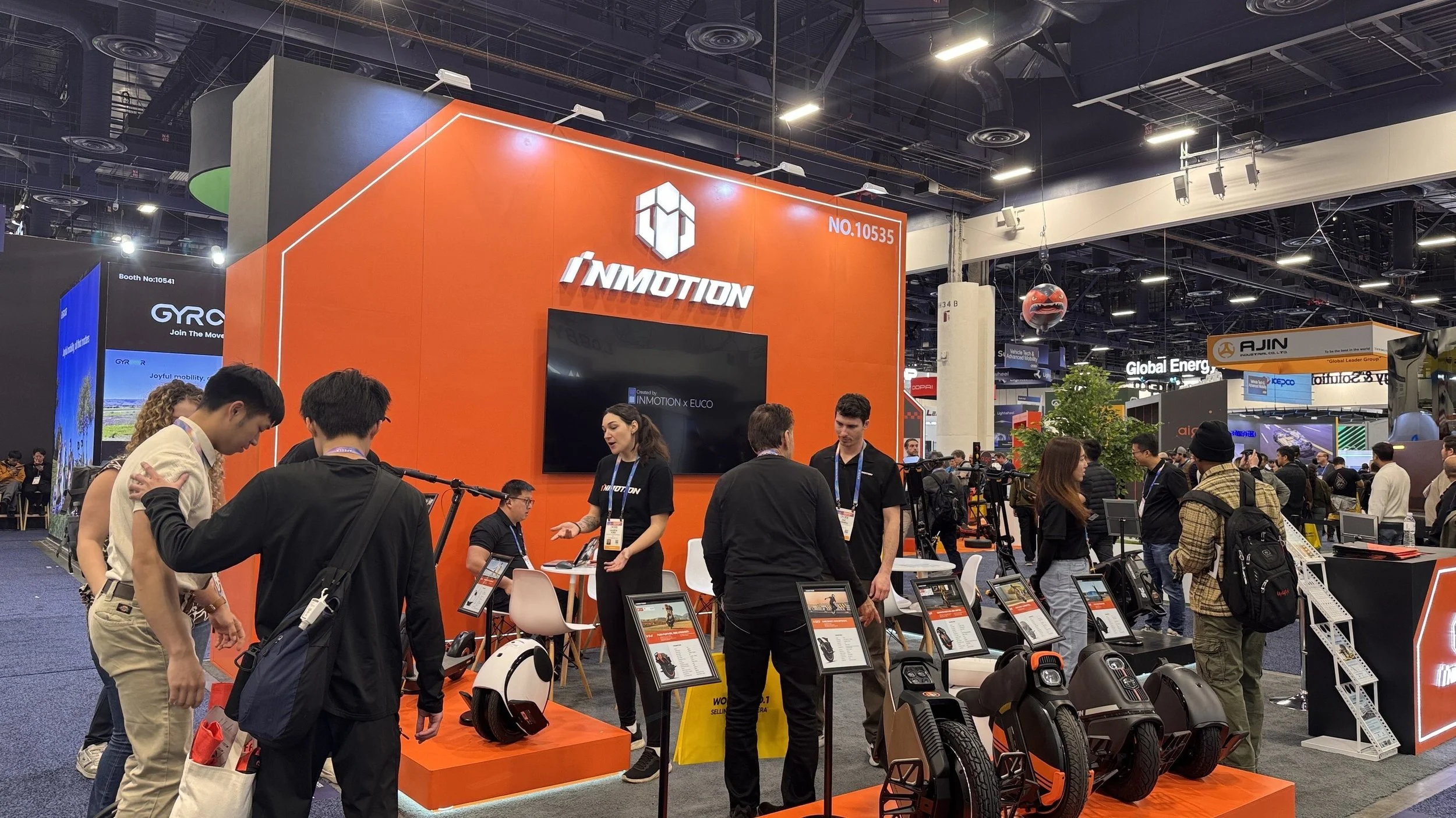 INMOTION at CES 2026: P6 Unicycle and RS PRO Scooter